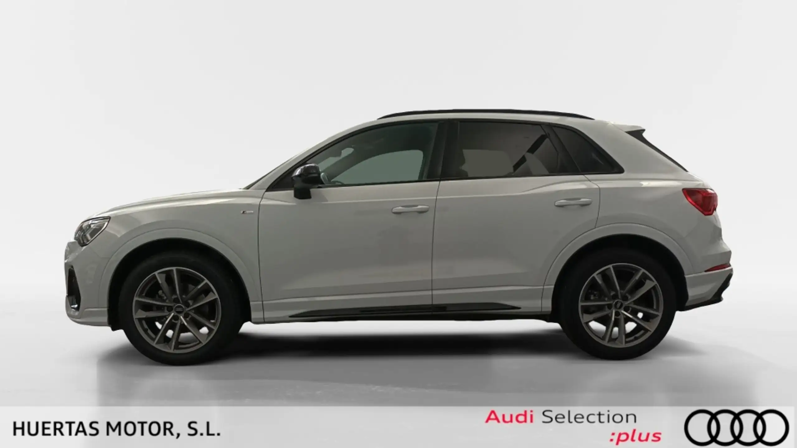 Audi - Q3