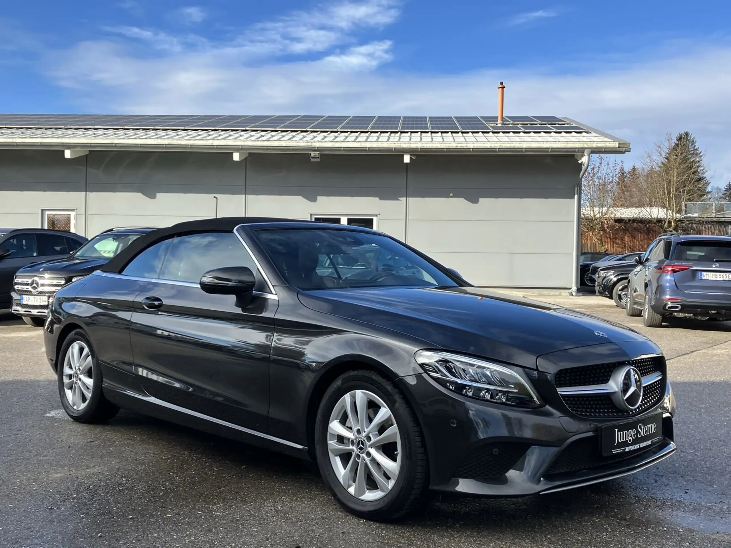 Mercedes-Benz - C 220