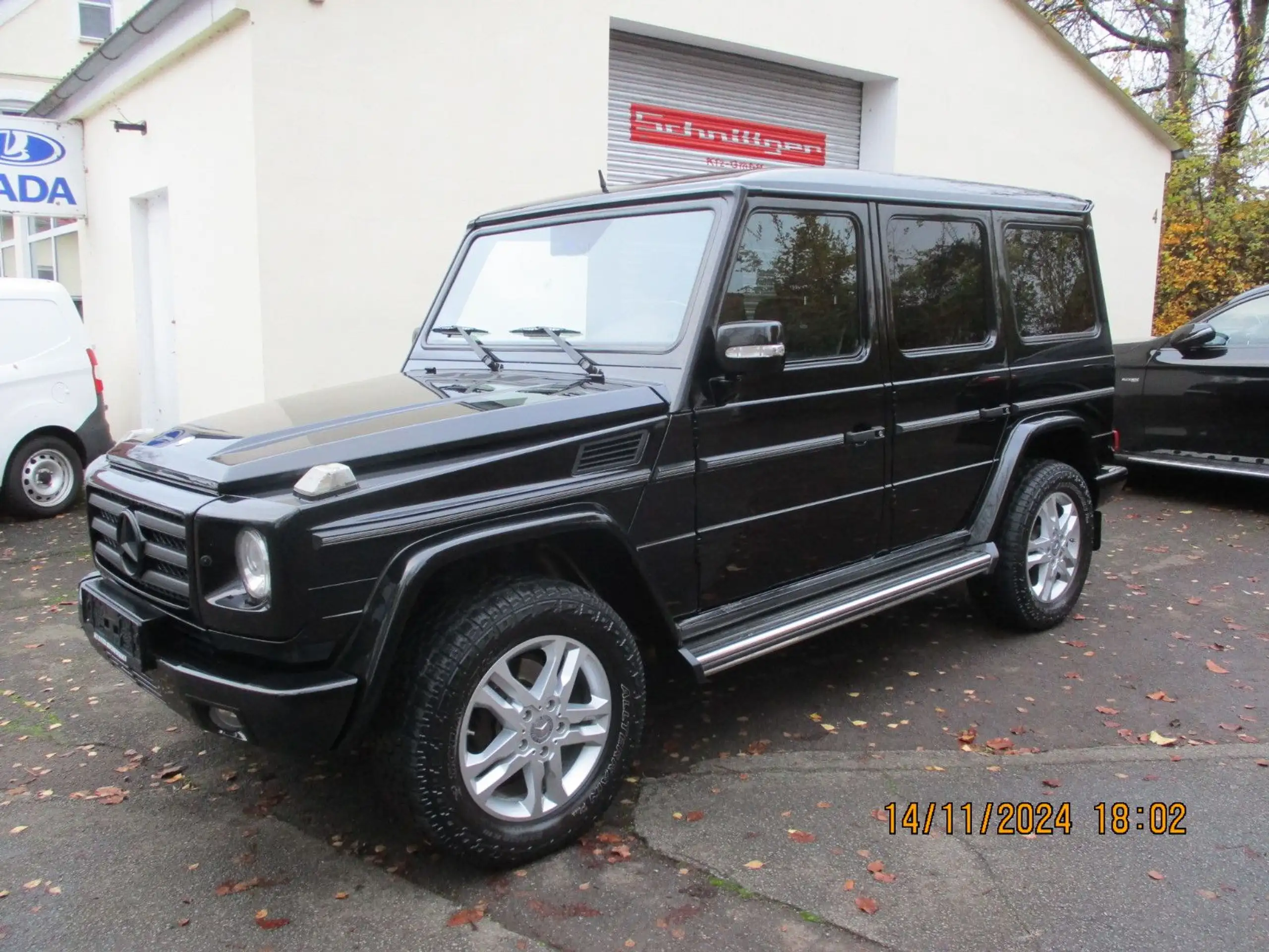 Mercedes-Benz - G 500