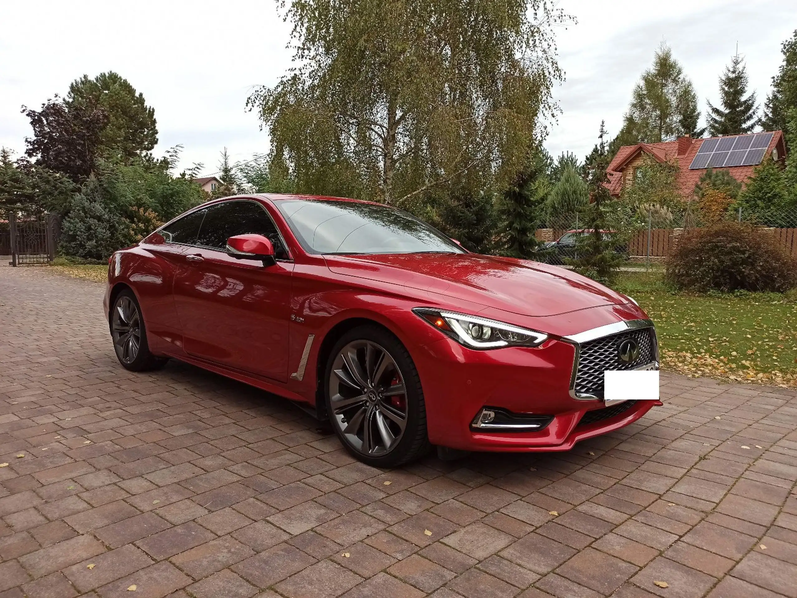 Infiniti - Q60