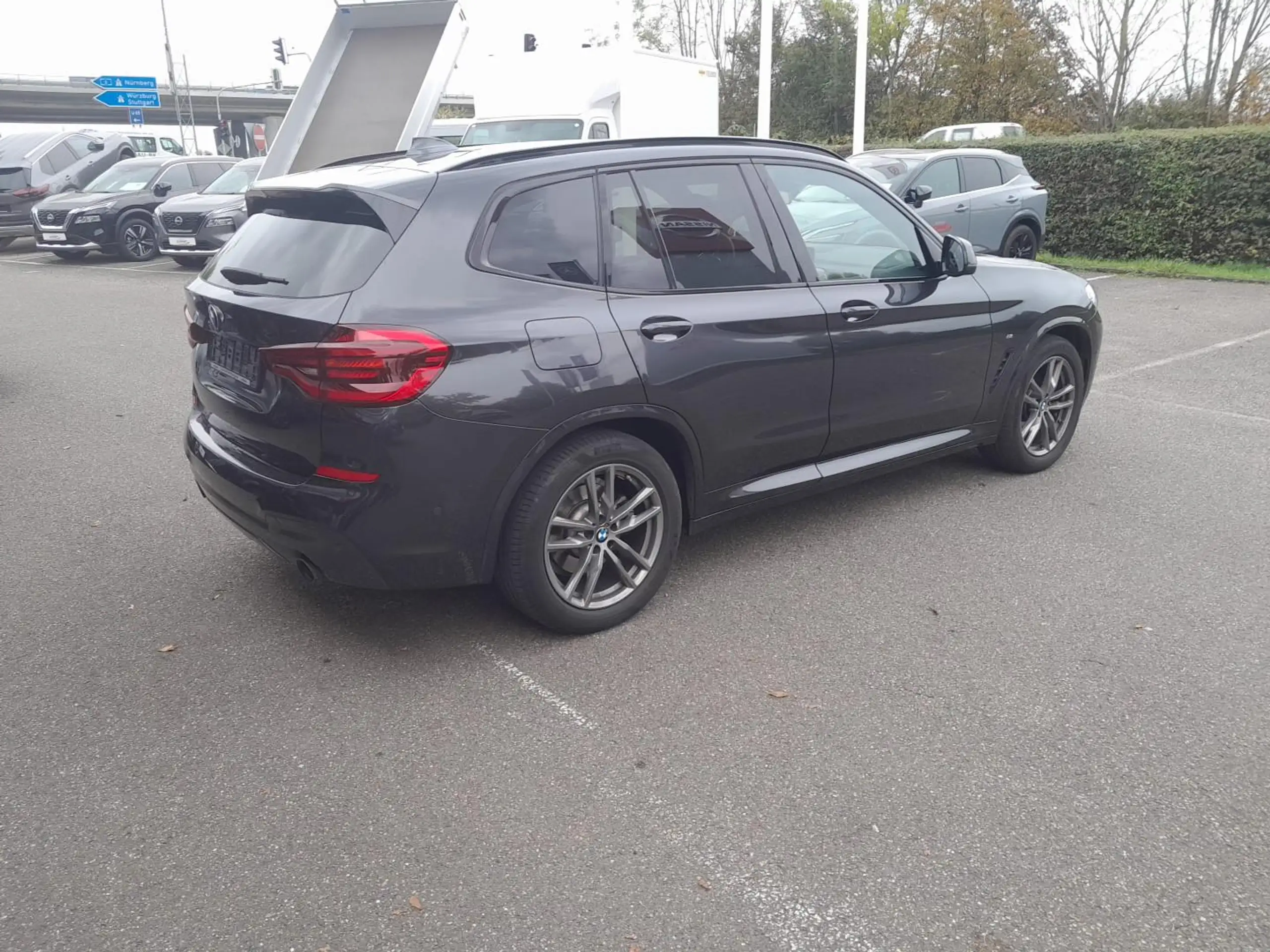 BMW - X3