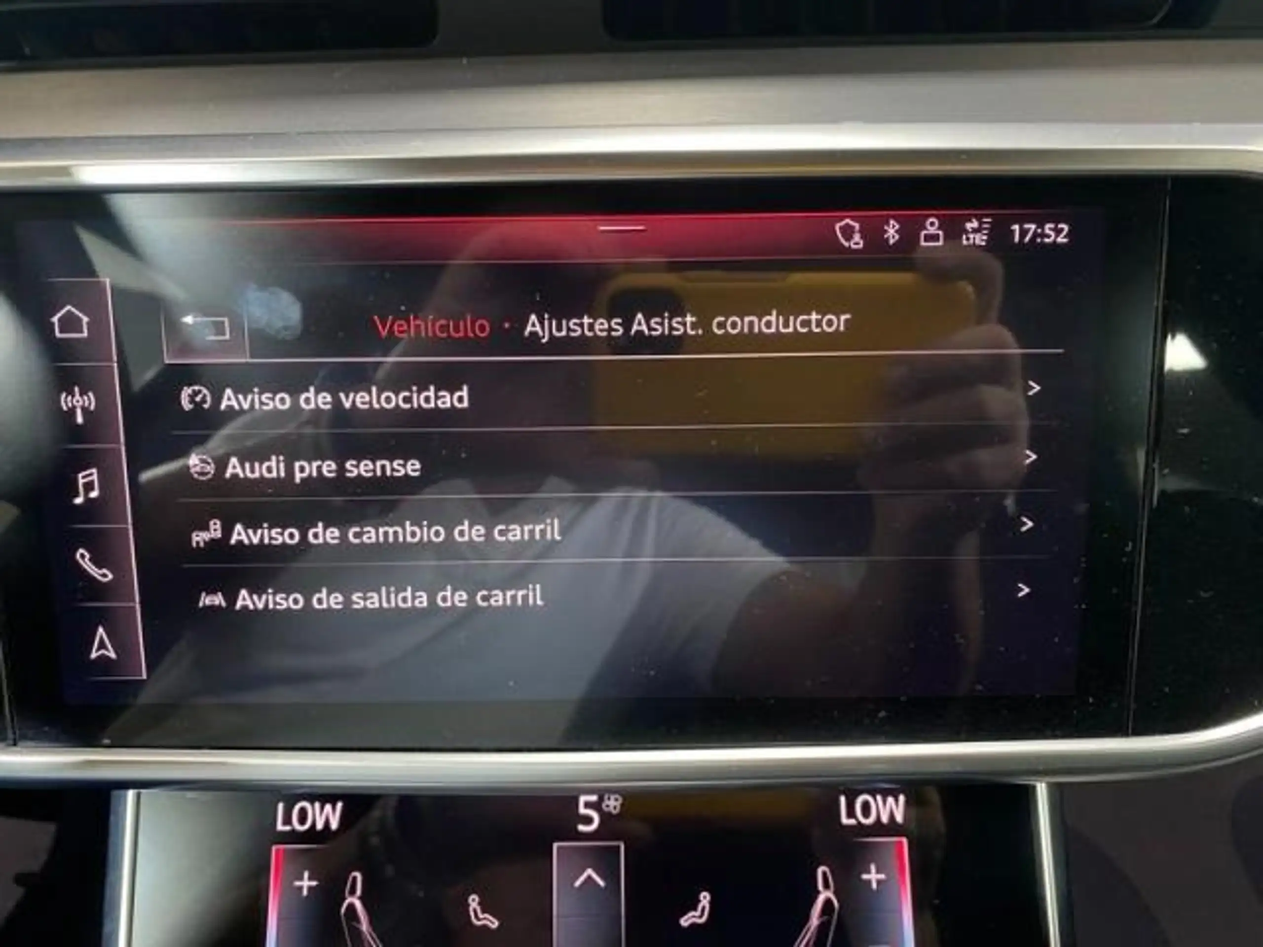 Audi - A6