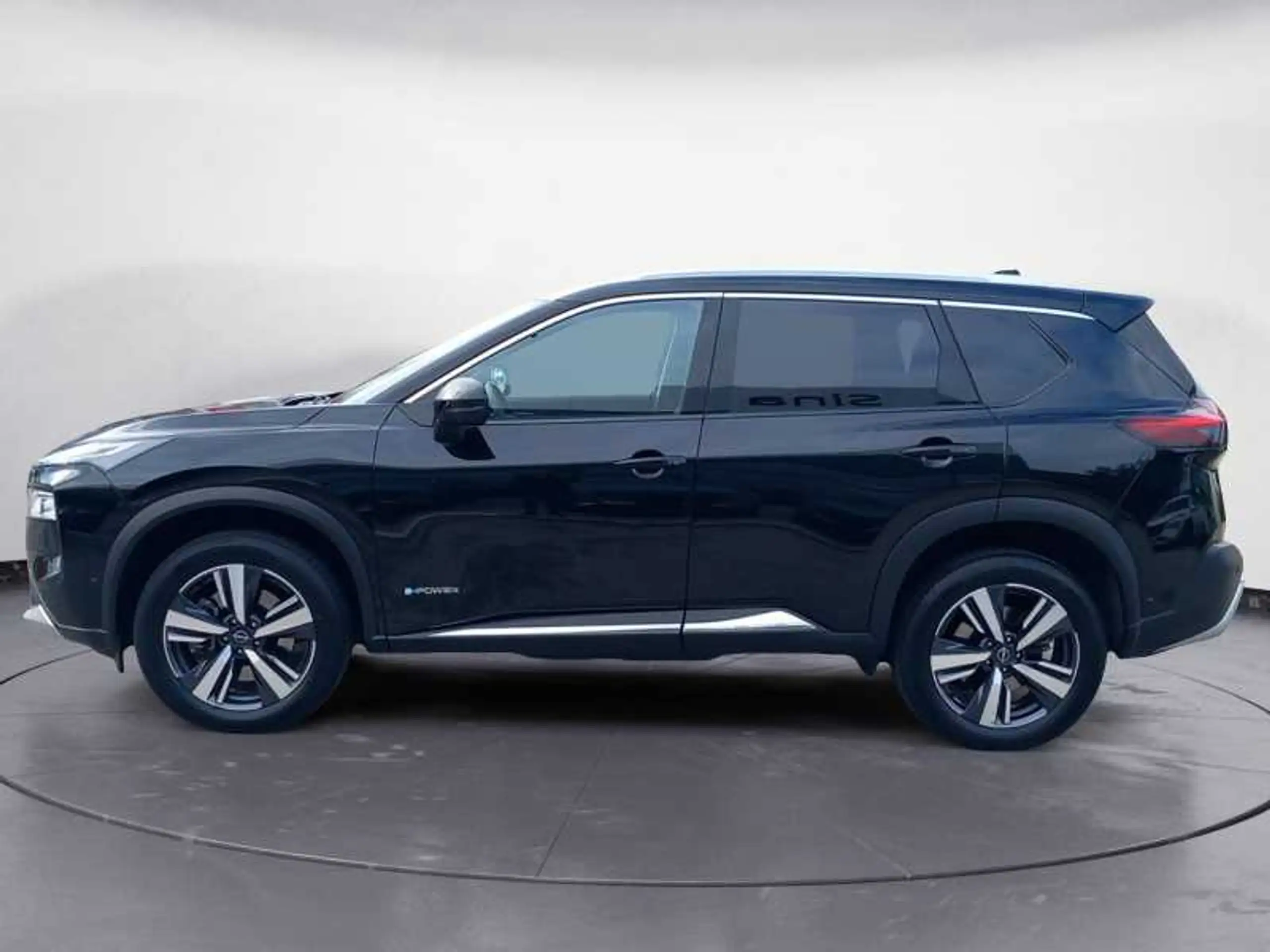 Nissan - X-Trail