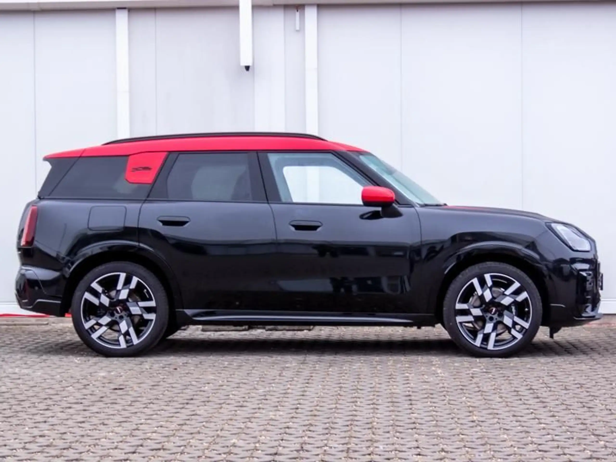 MINI - One Countryman