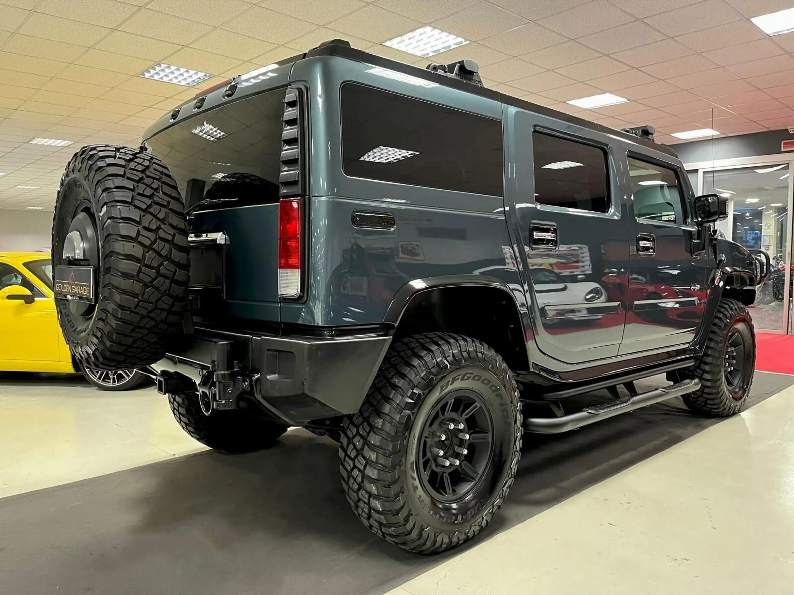 HUMMER - H2