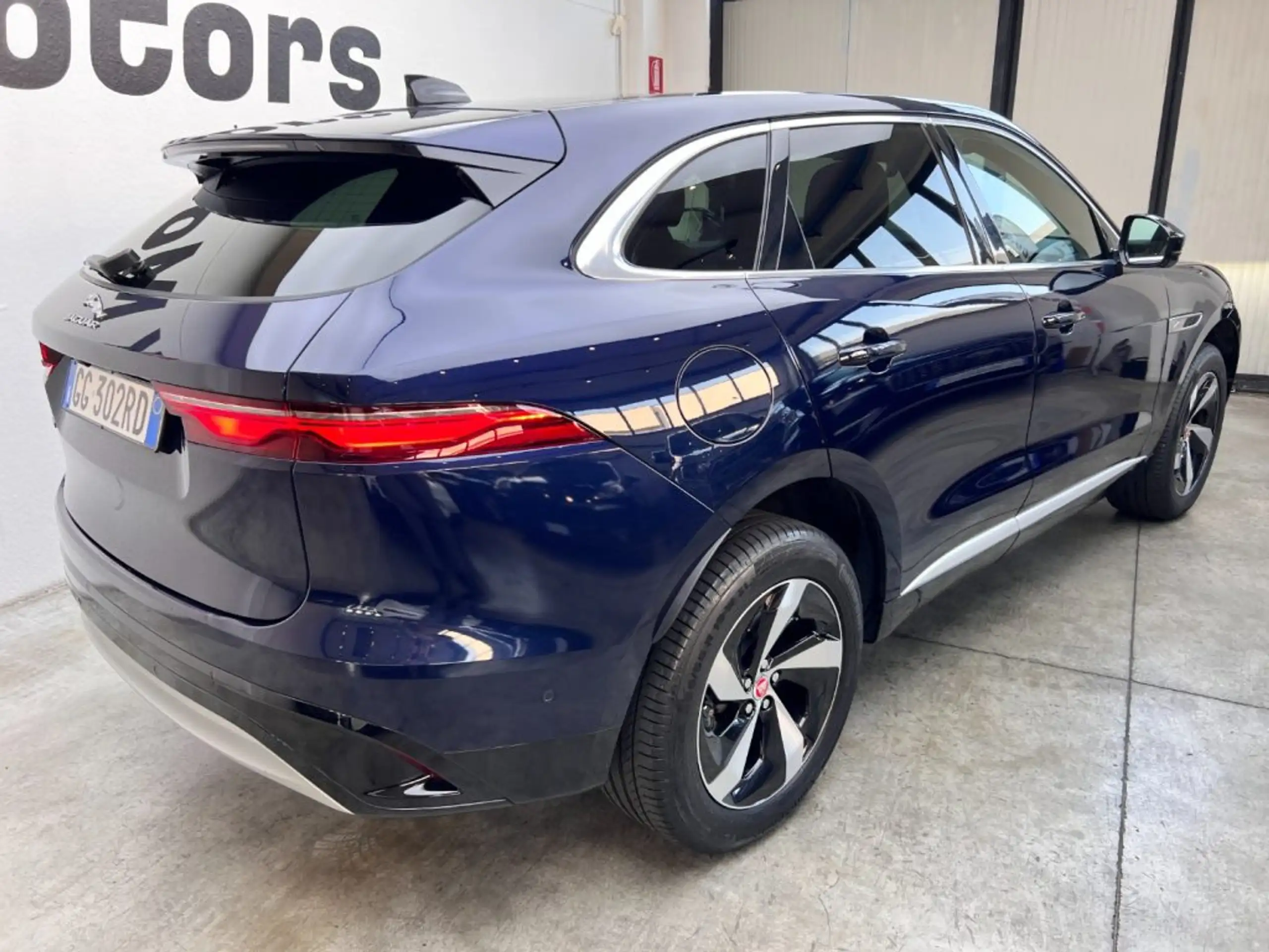 Jaguar - F-Pace