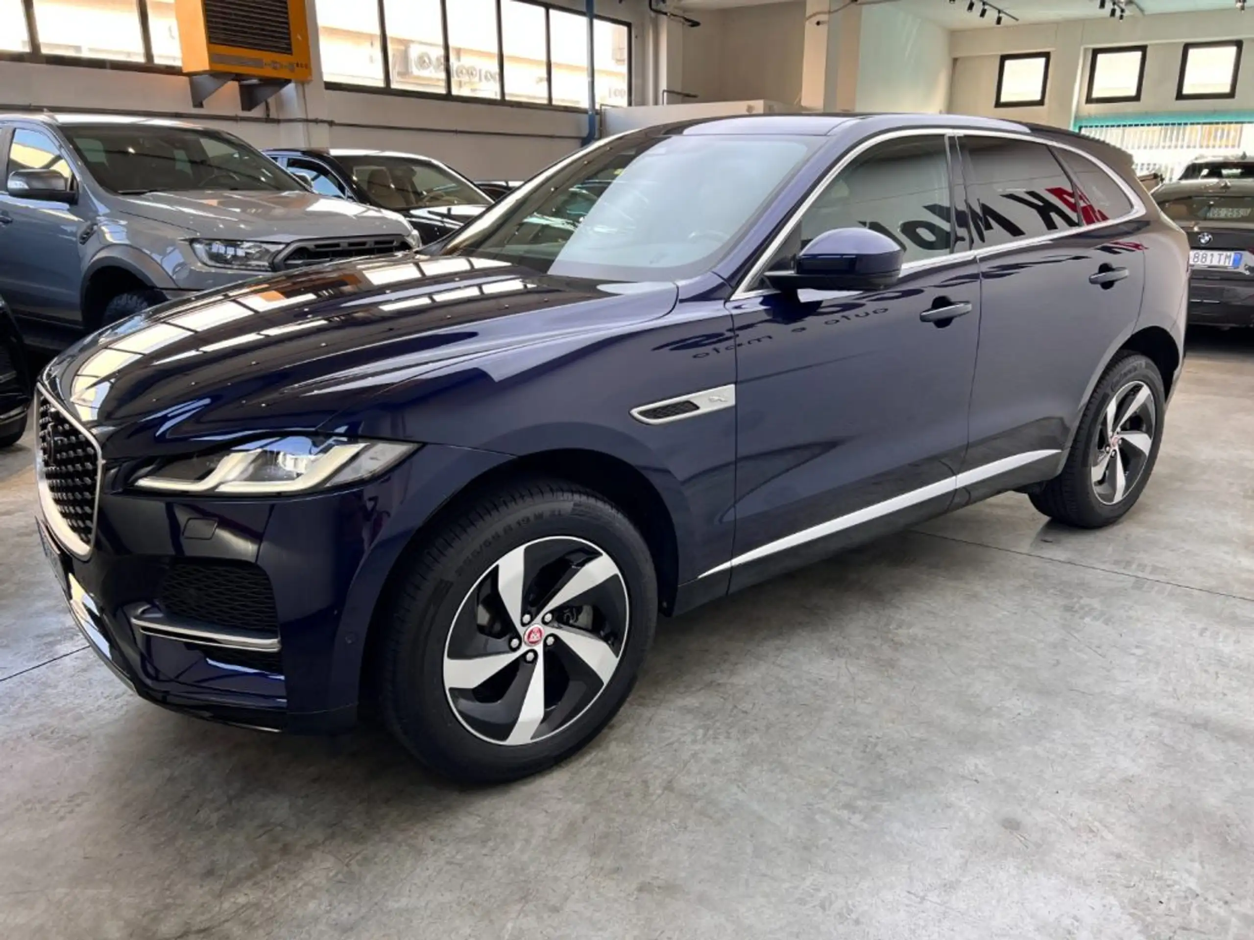 Jaguar - F-Pace