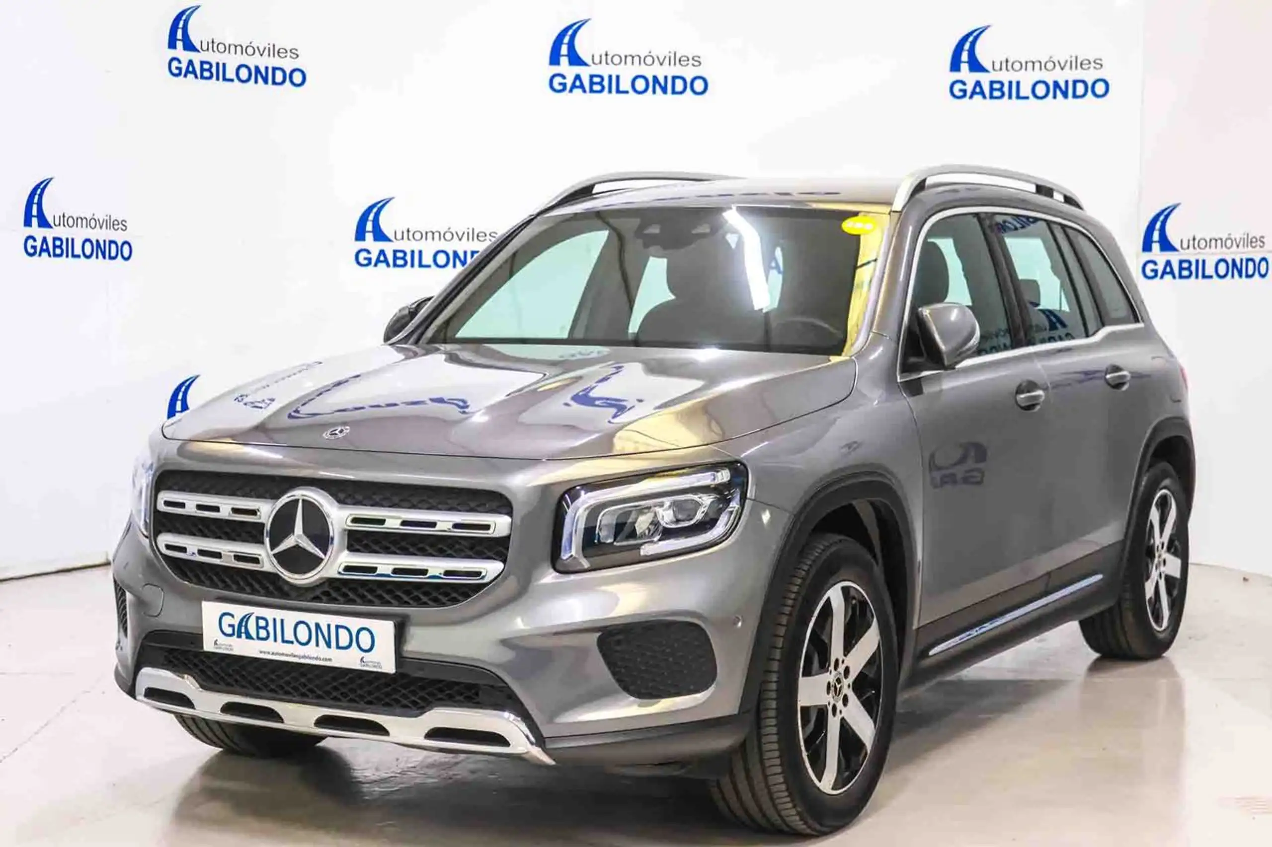 Mercedes-Benz GLB 200 2021