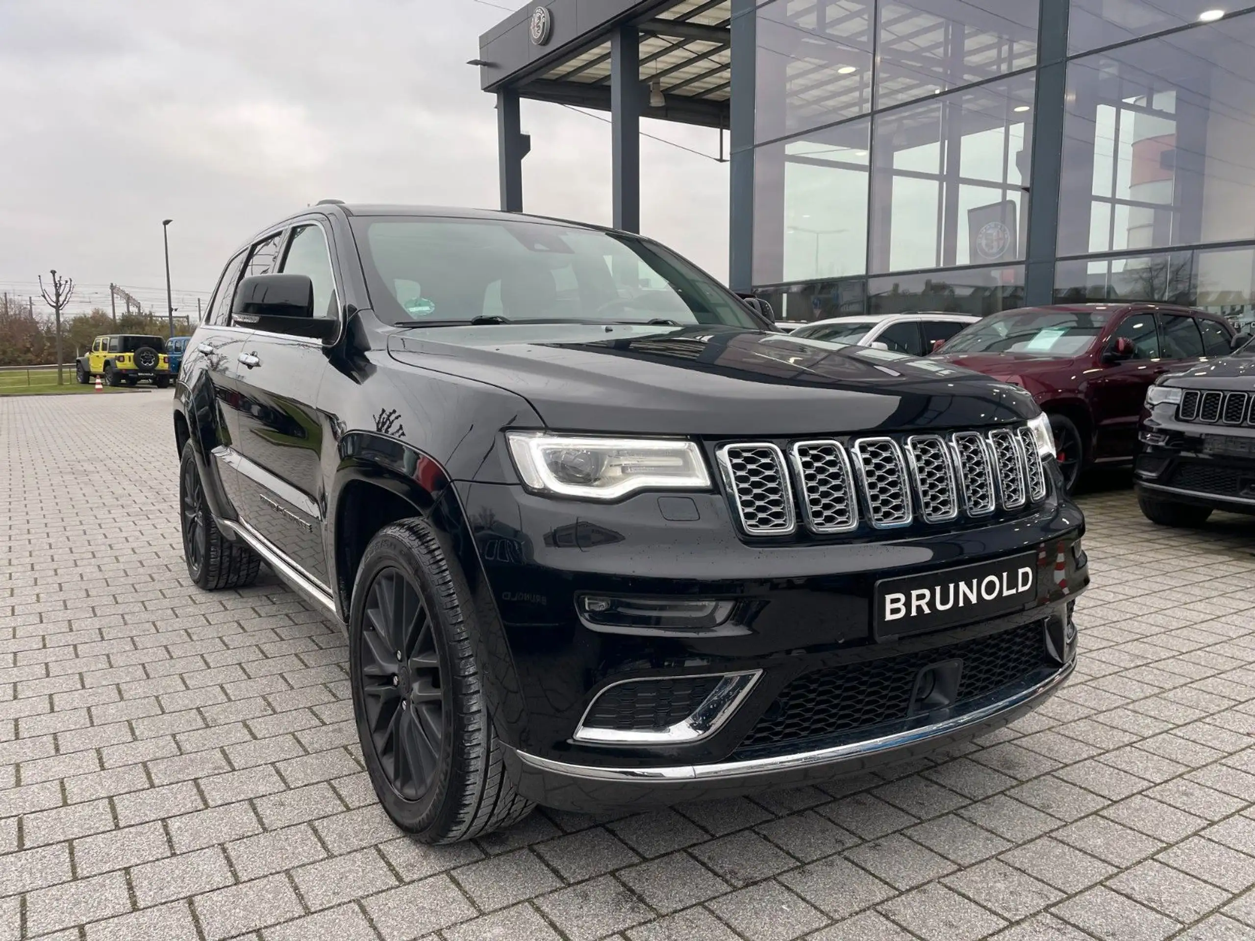 Jeep - Grand Cherokee