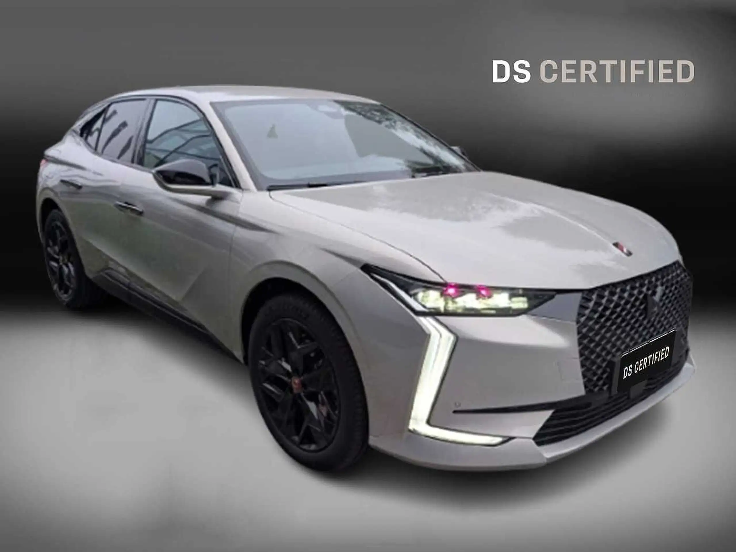 DS Automobiles - DS 4