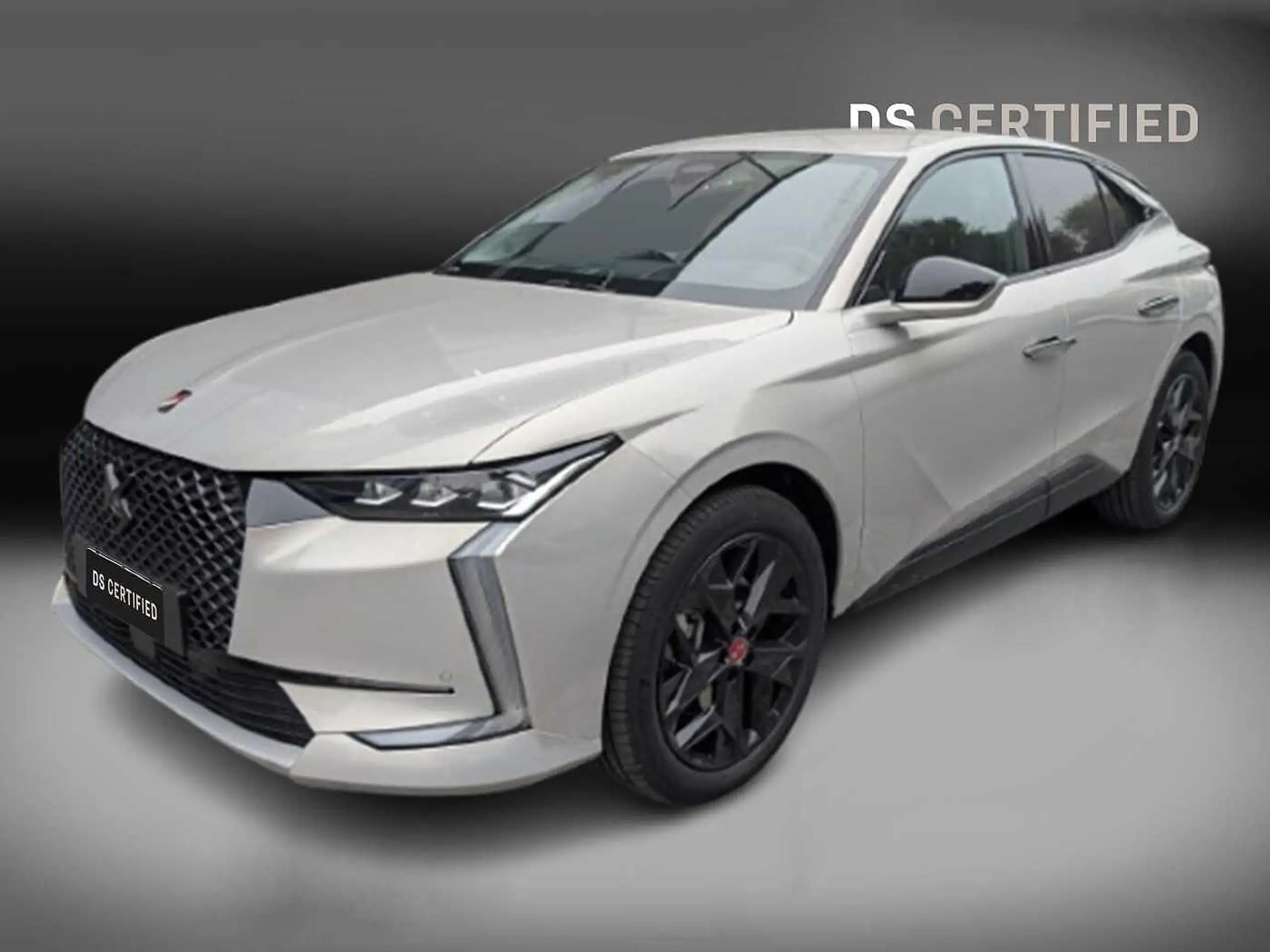 DS Automobiles - DS 4