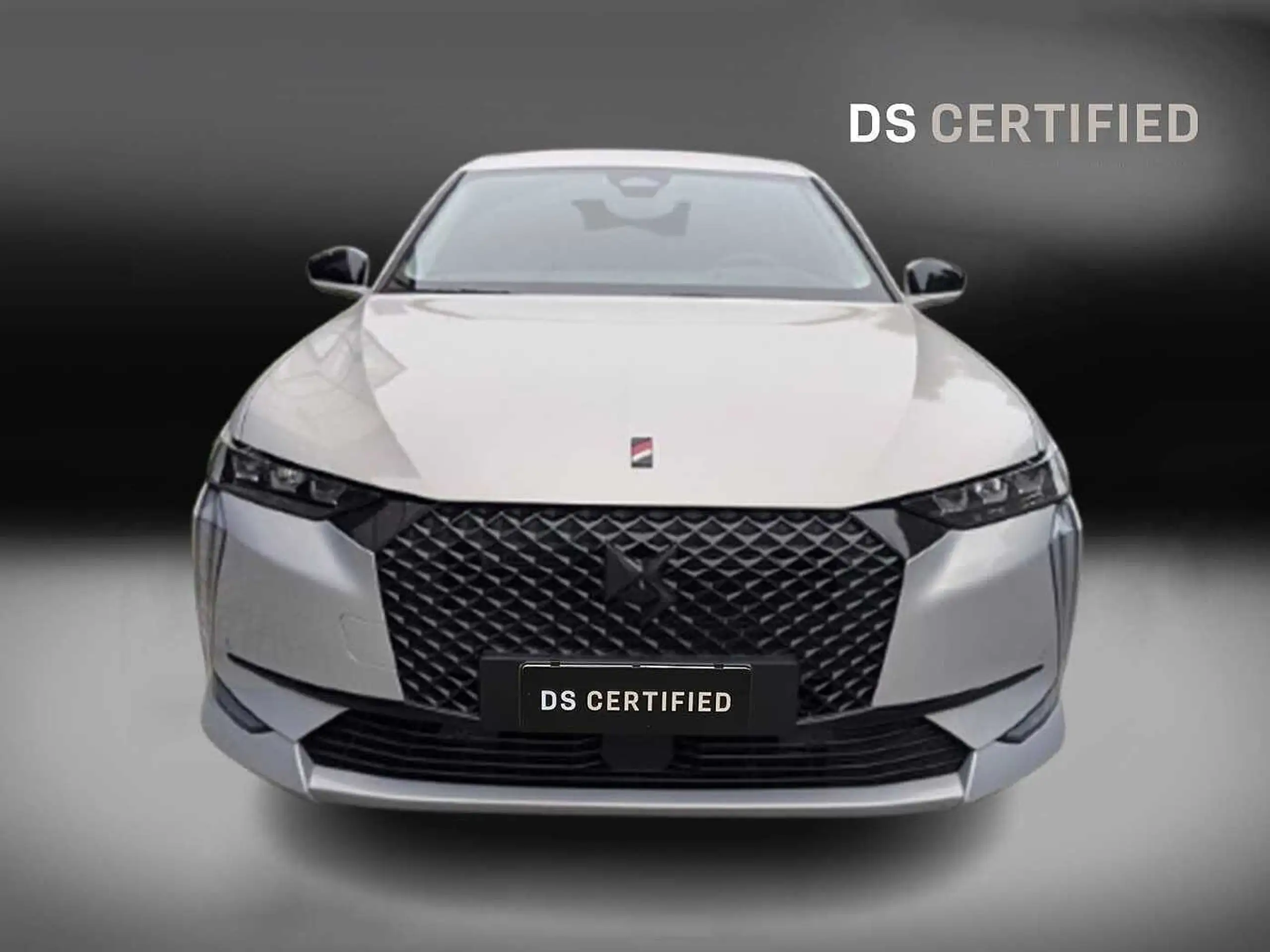 DS Automobiles - DS 4