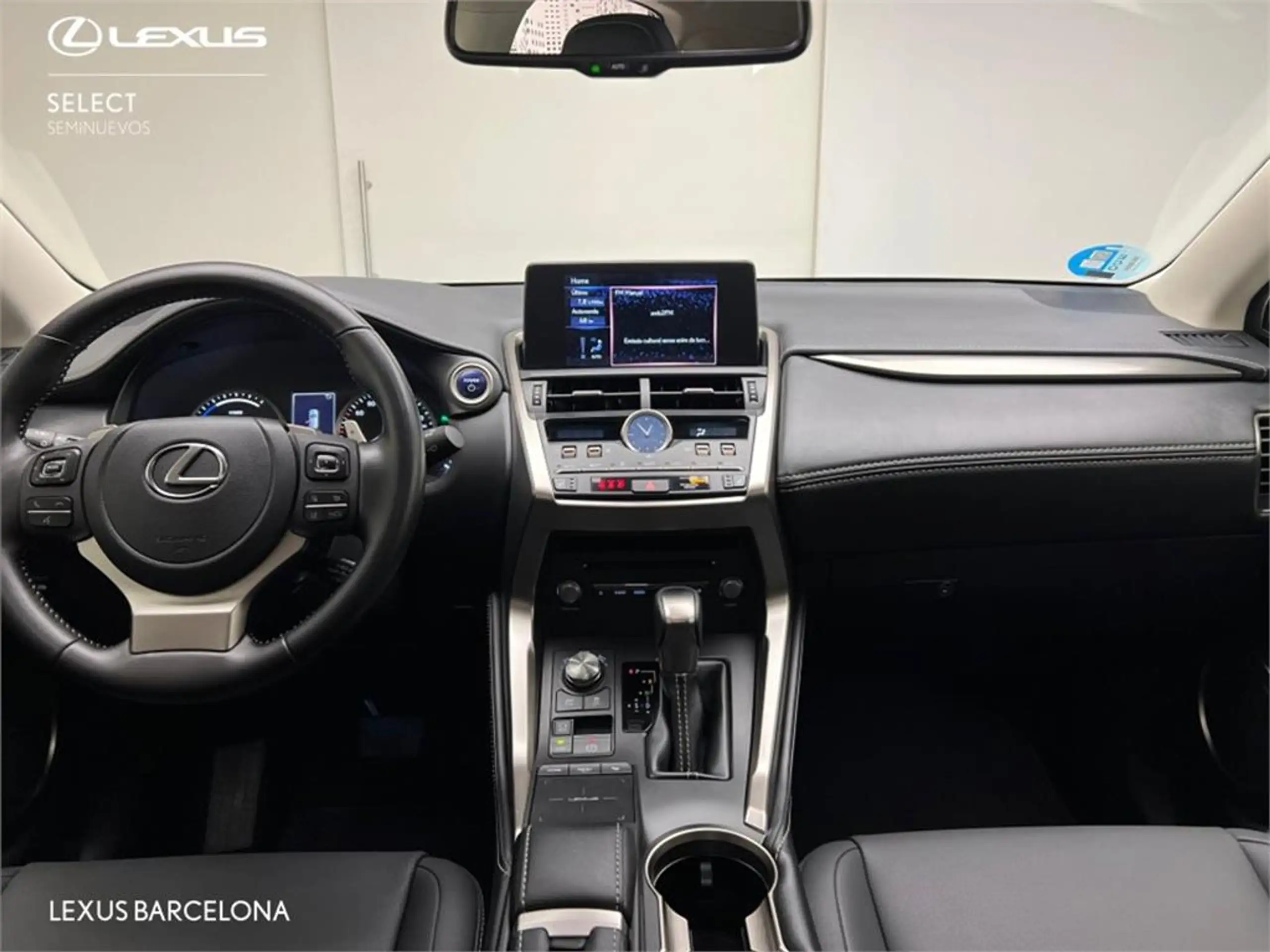 Lexus - NX 200t