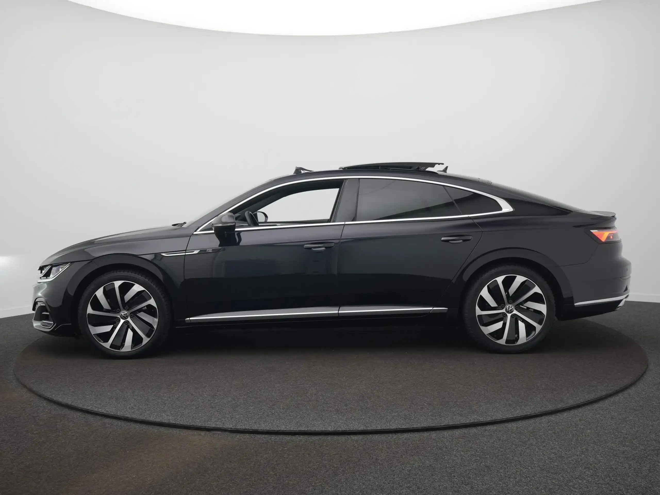 Volkswagen - Arteon