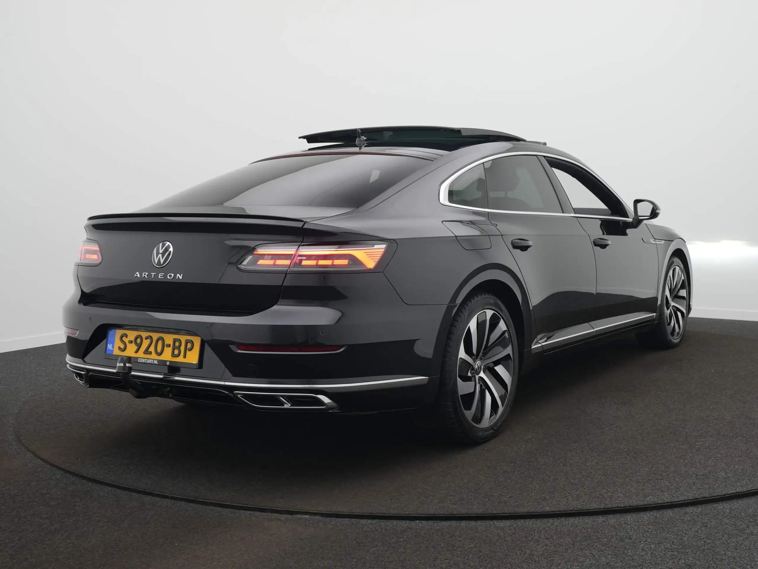 Volkswagen - Arteon