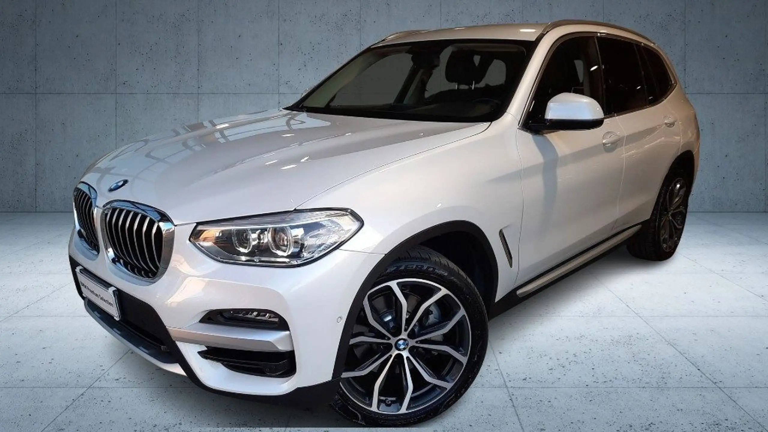 BMW - X3