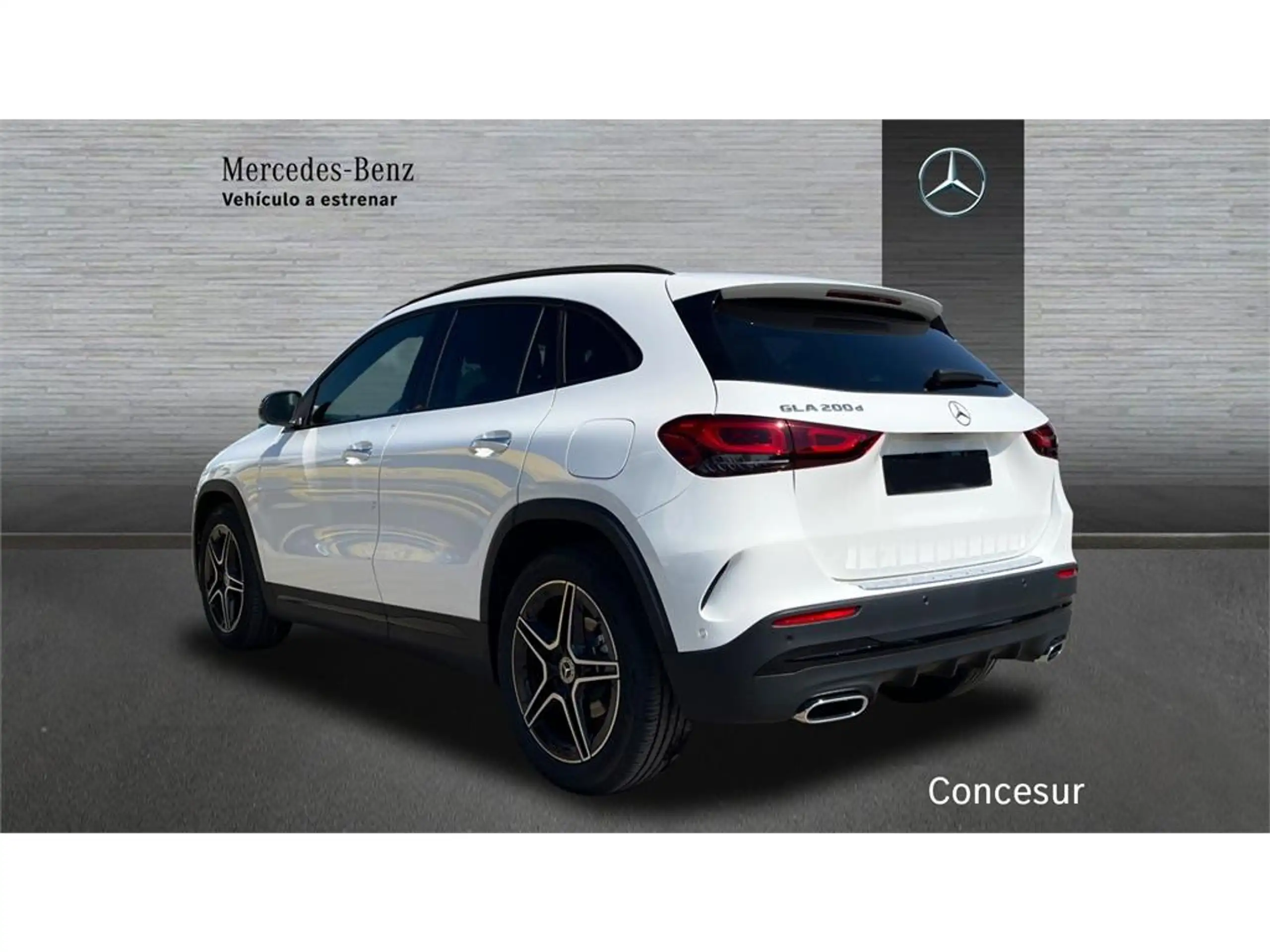 Mercedes-Benz - GLA 200