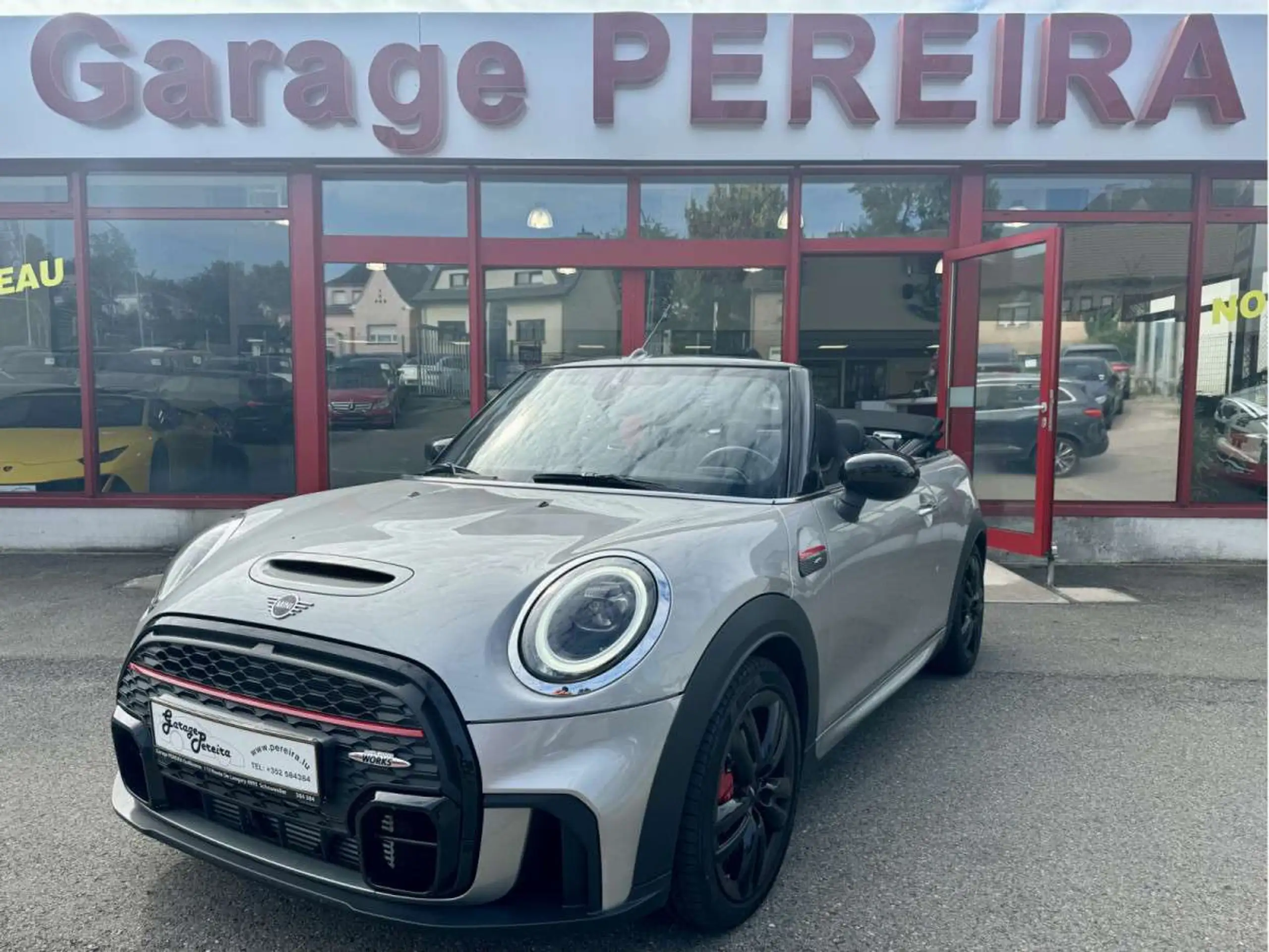 MINI - John Cooper Works Cabrio