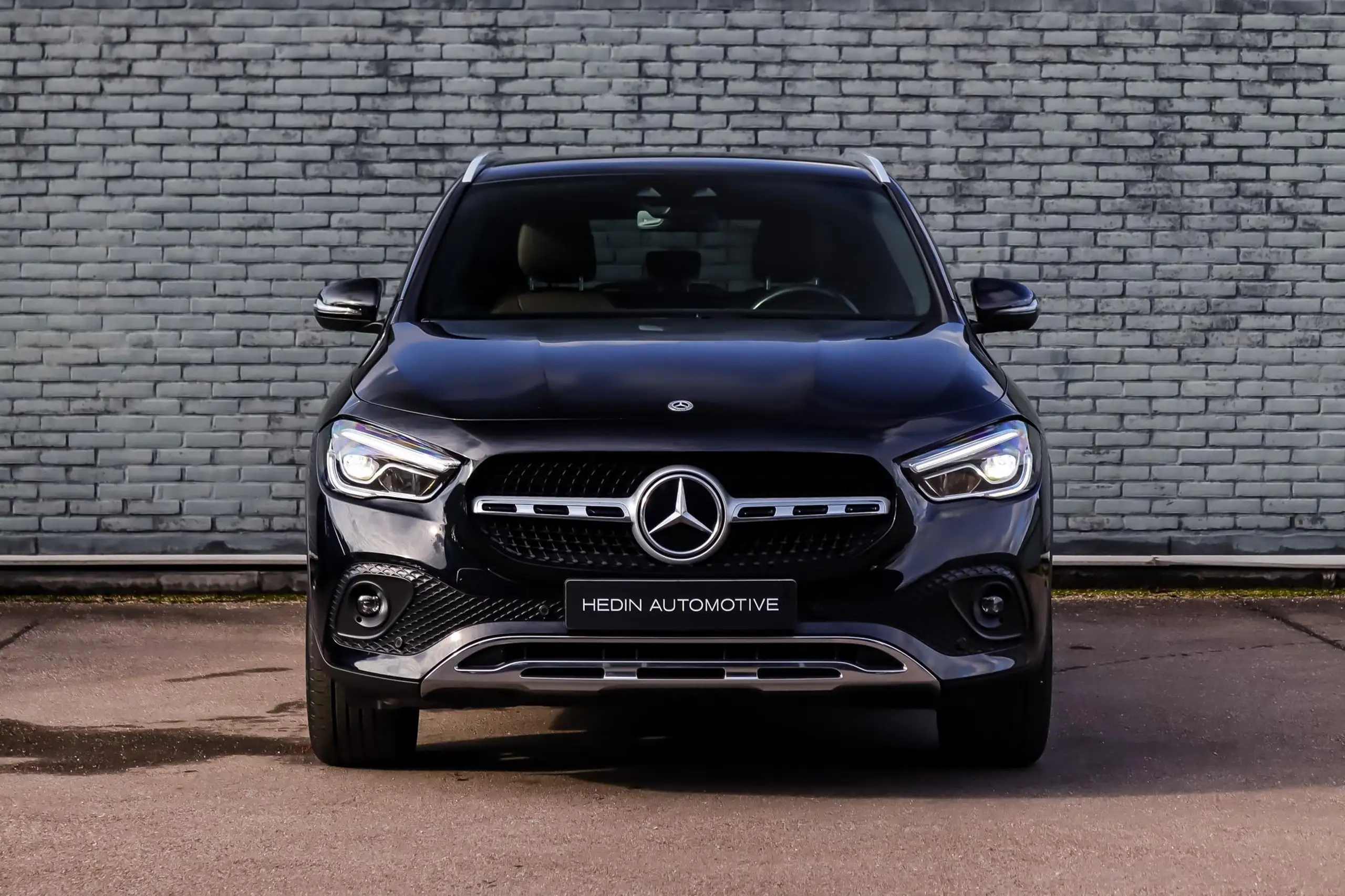 Mercedes-Benz - GLA 200