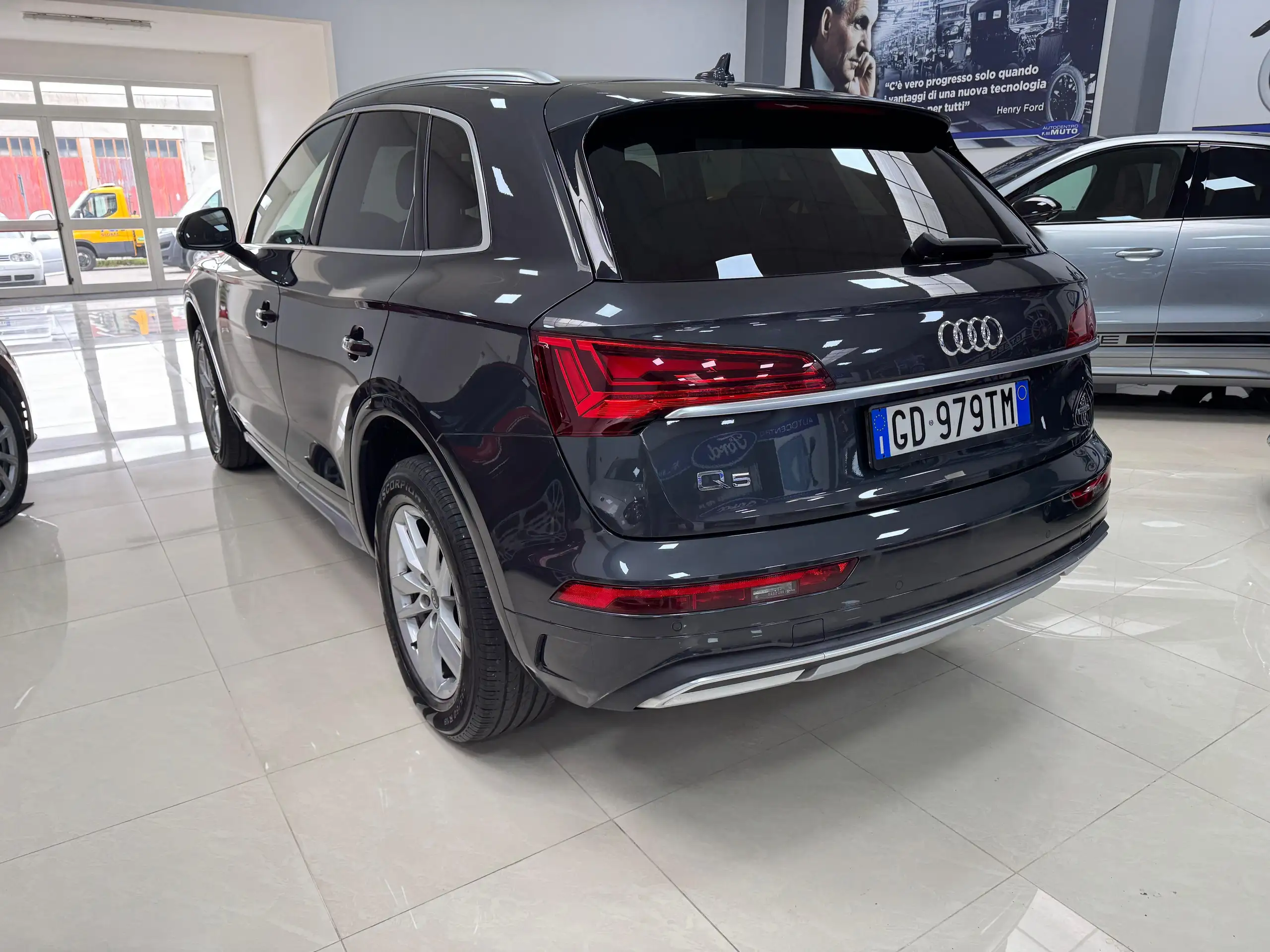 Audi - Q5