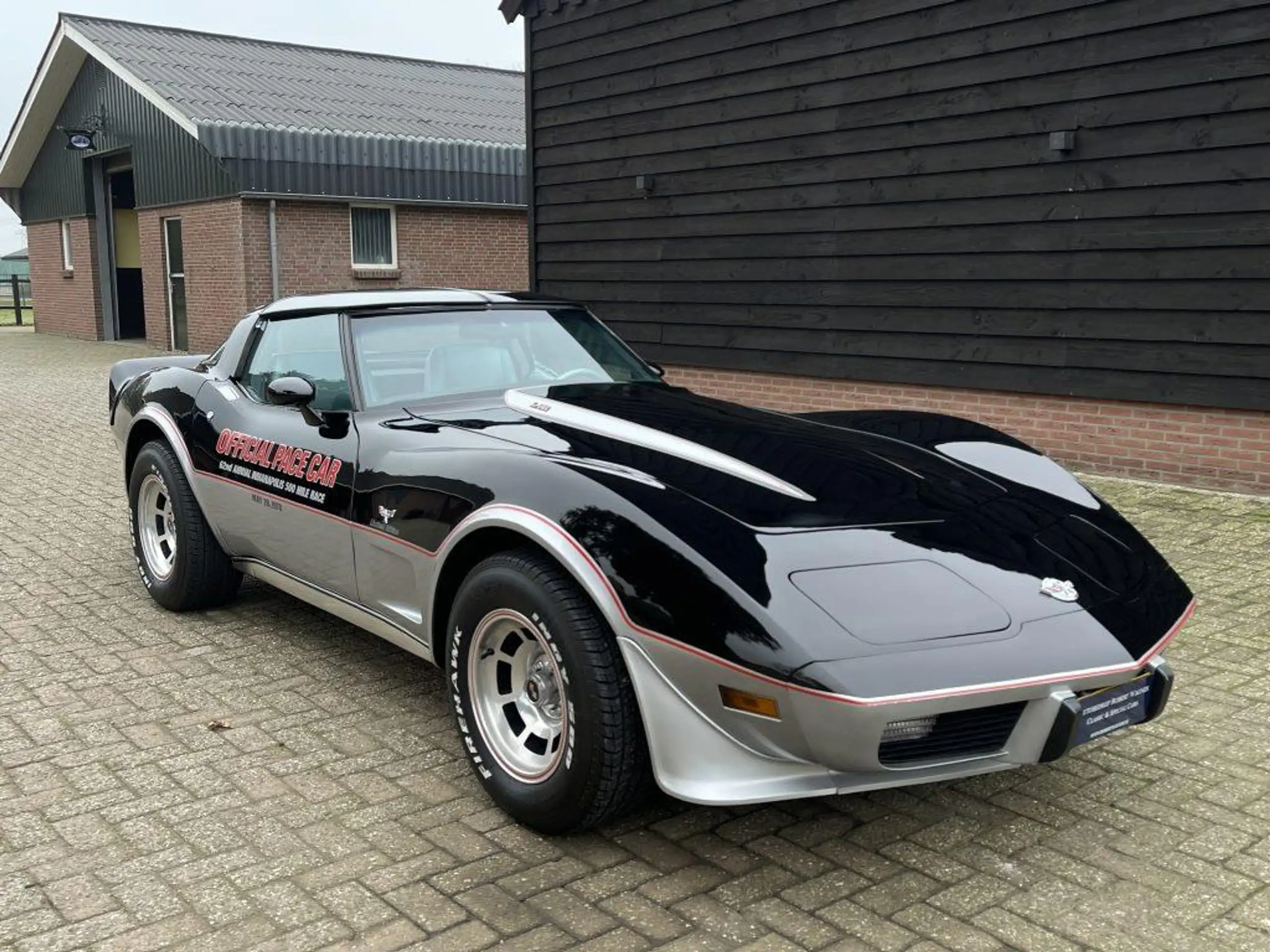 Chevrolet - Corvette