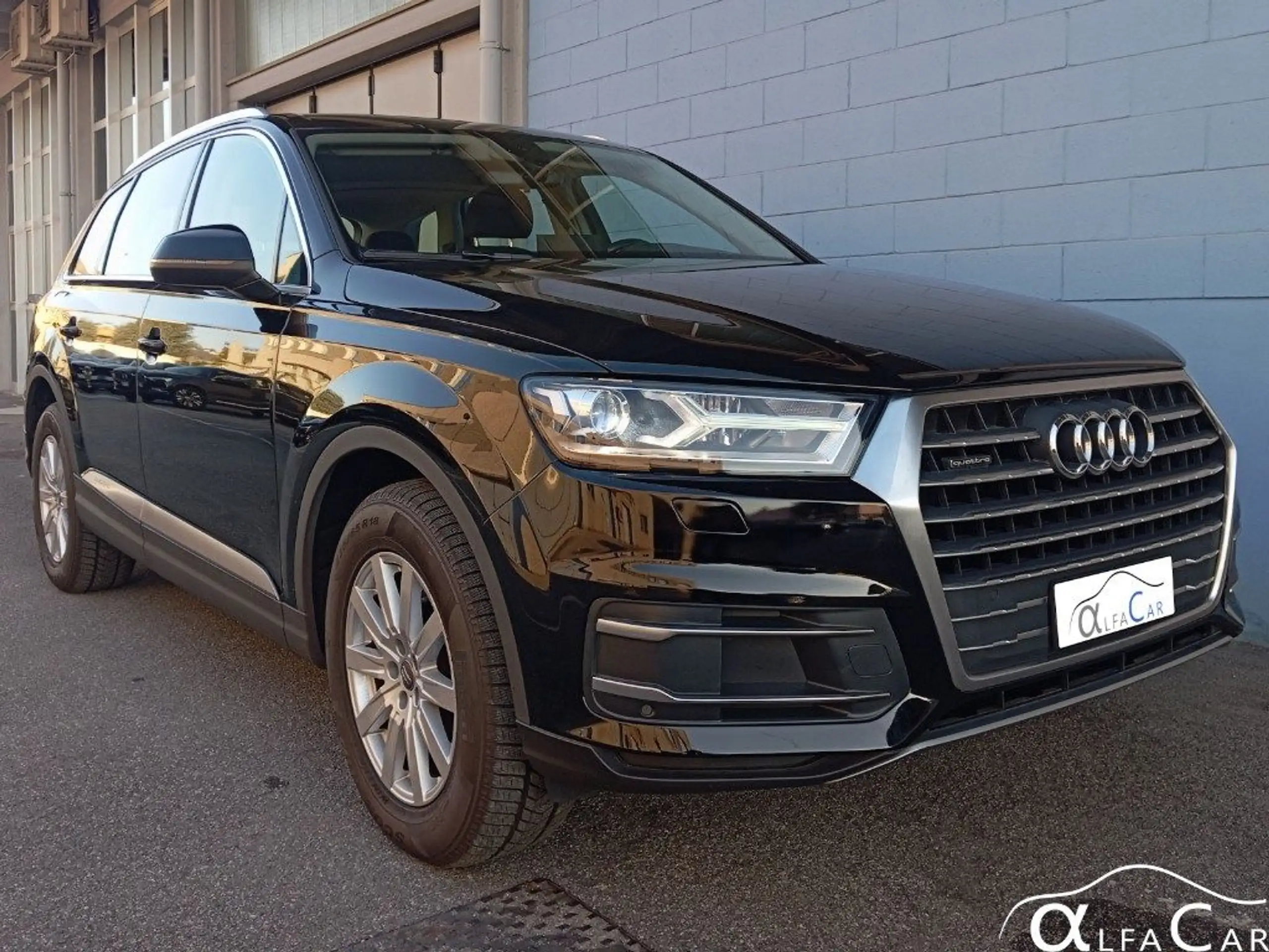 Audi - Q7