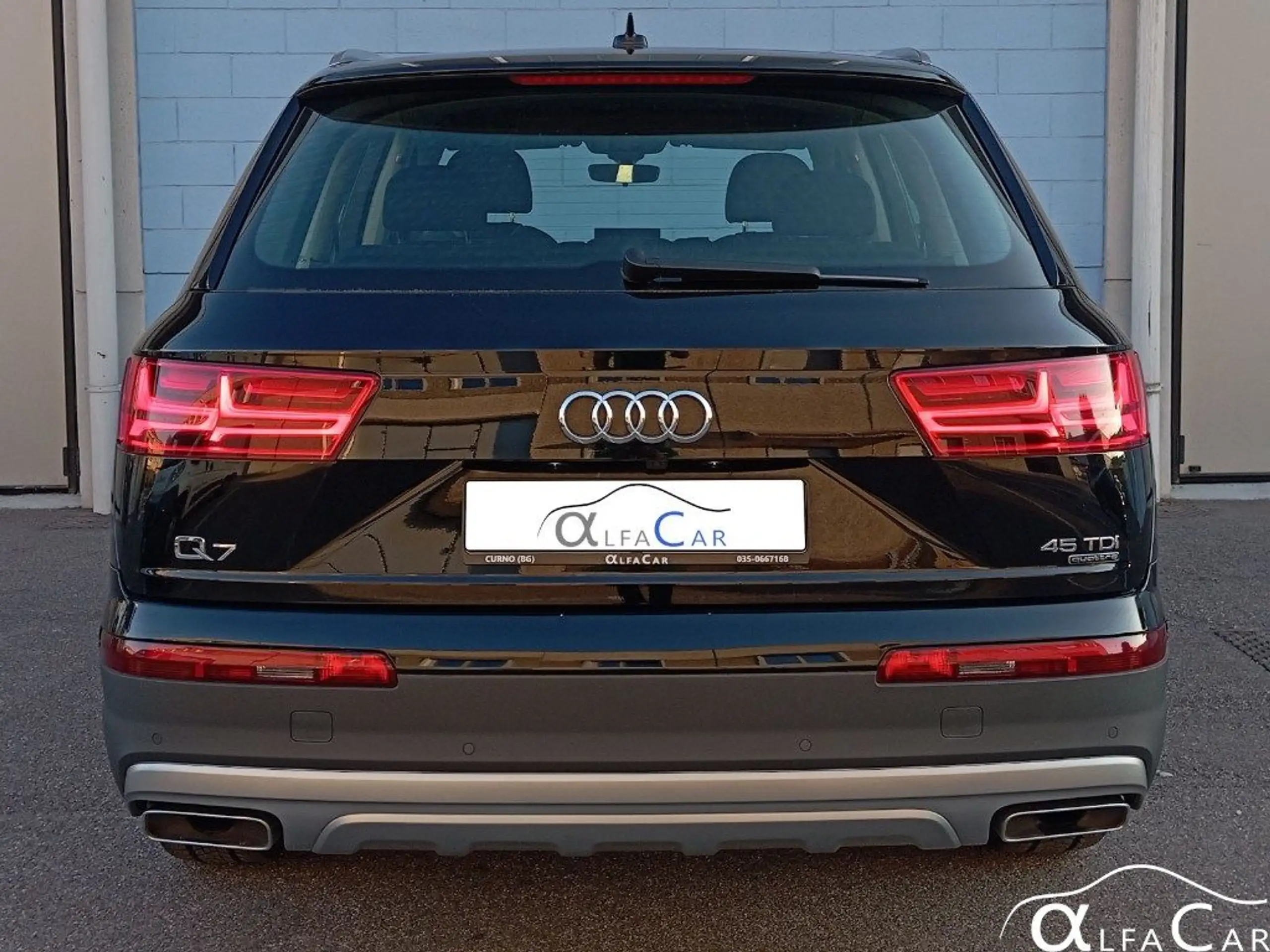 Audi - Q7