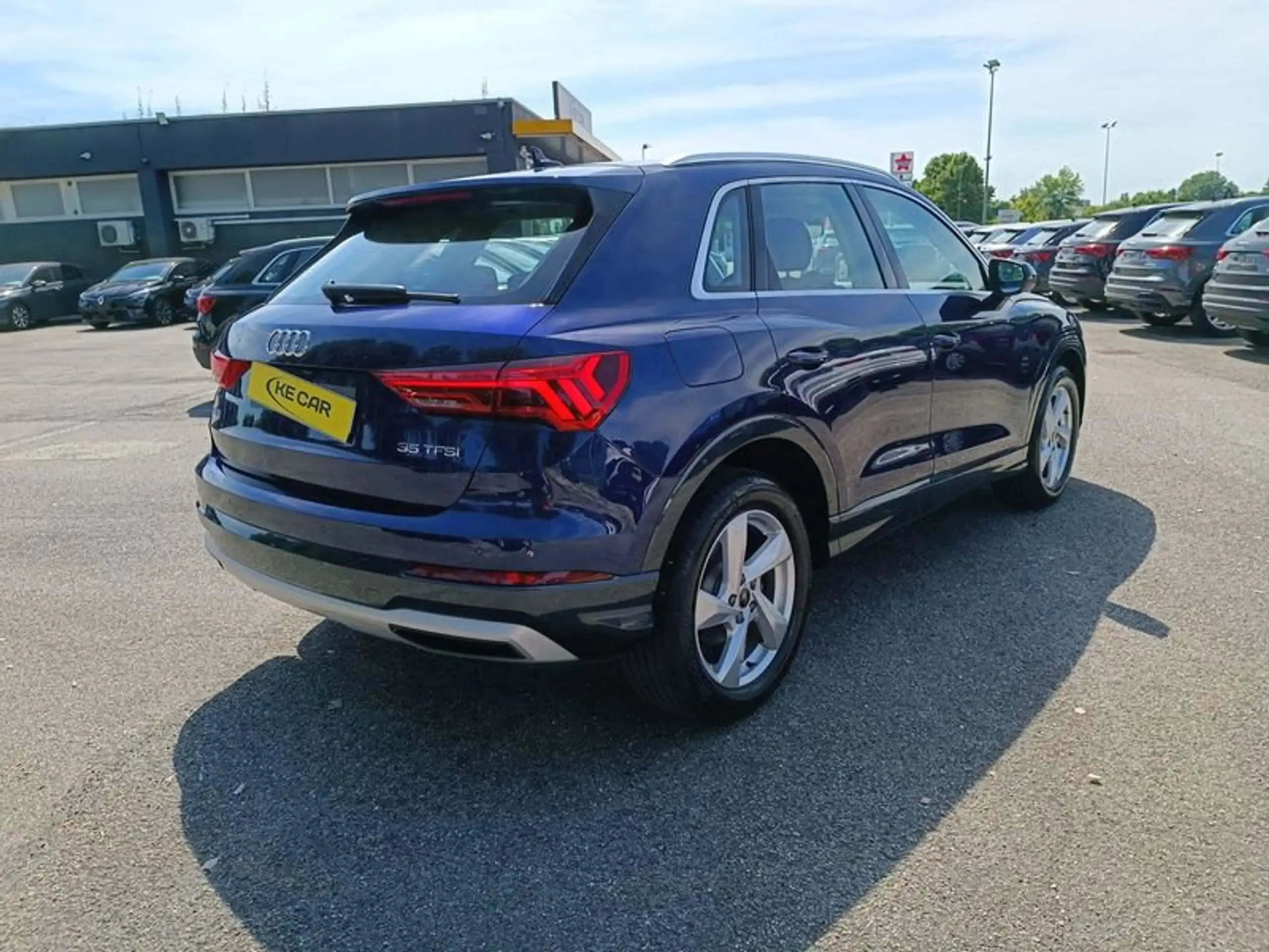 Audi - Q3