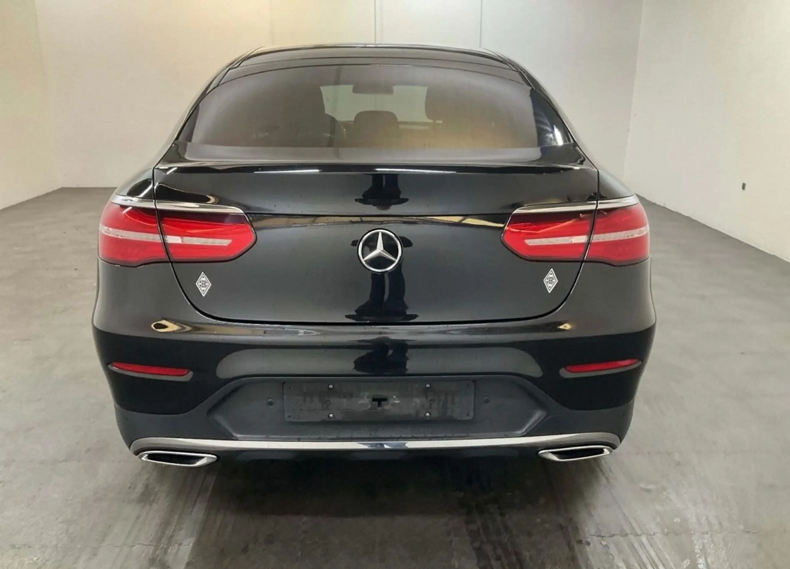 Mercedes-Benz - GLC 350