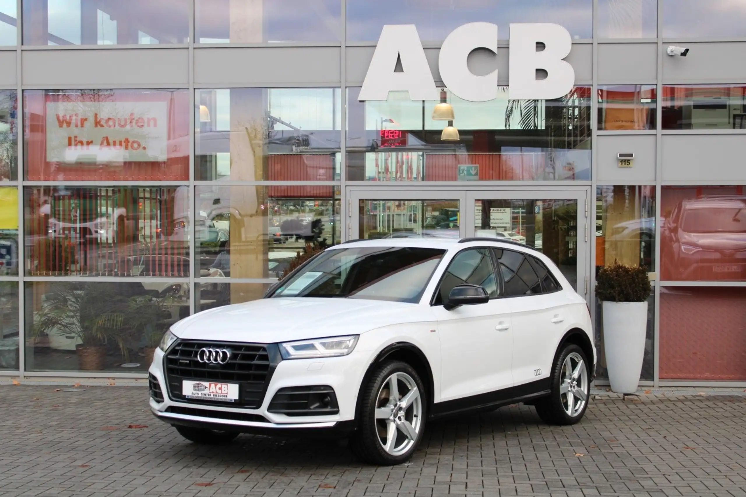 Audi - Q5