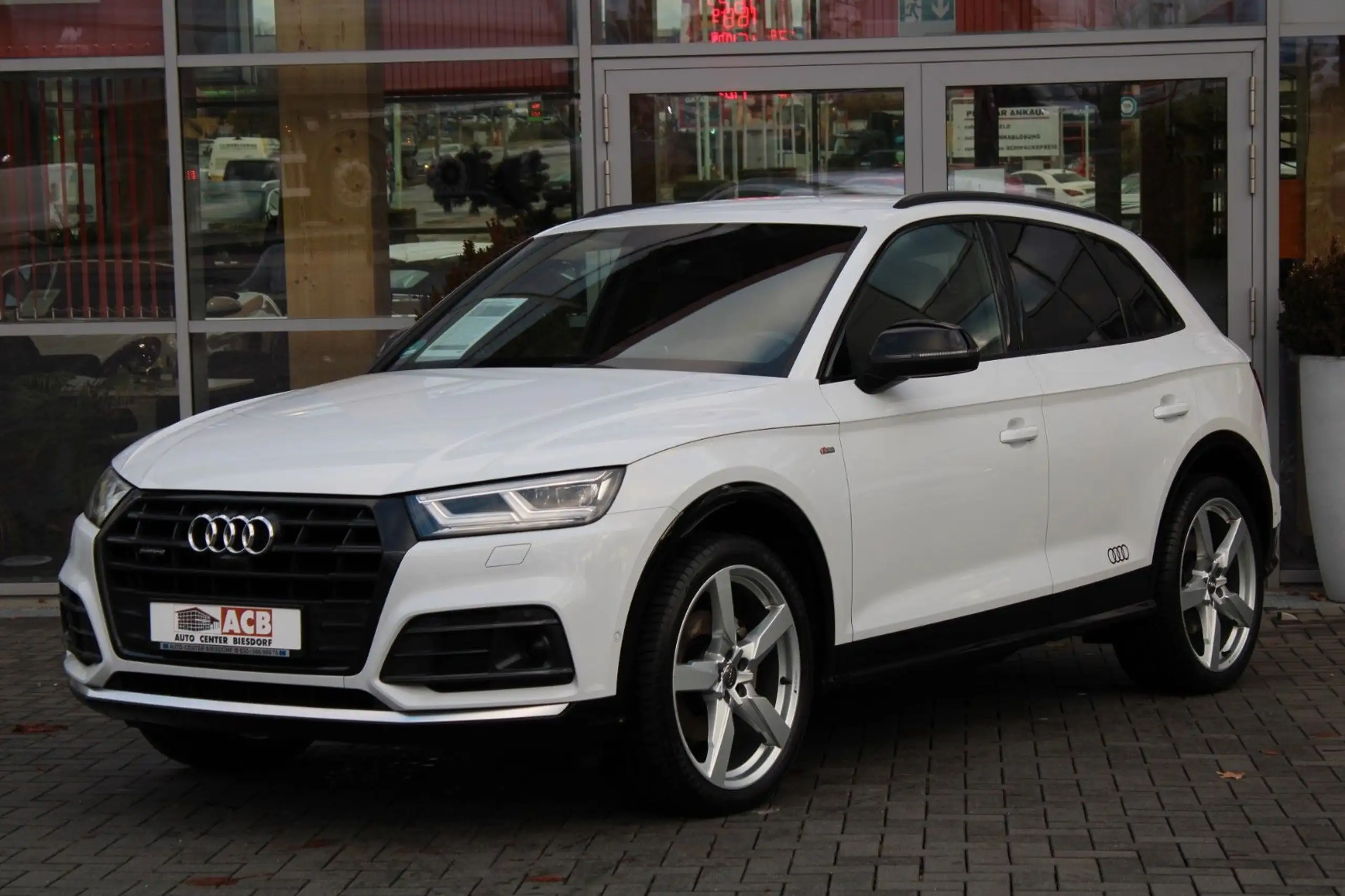 Audi - Q5