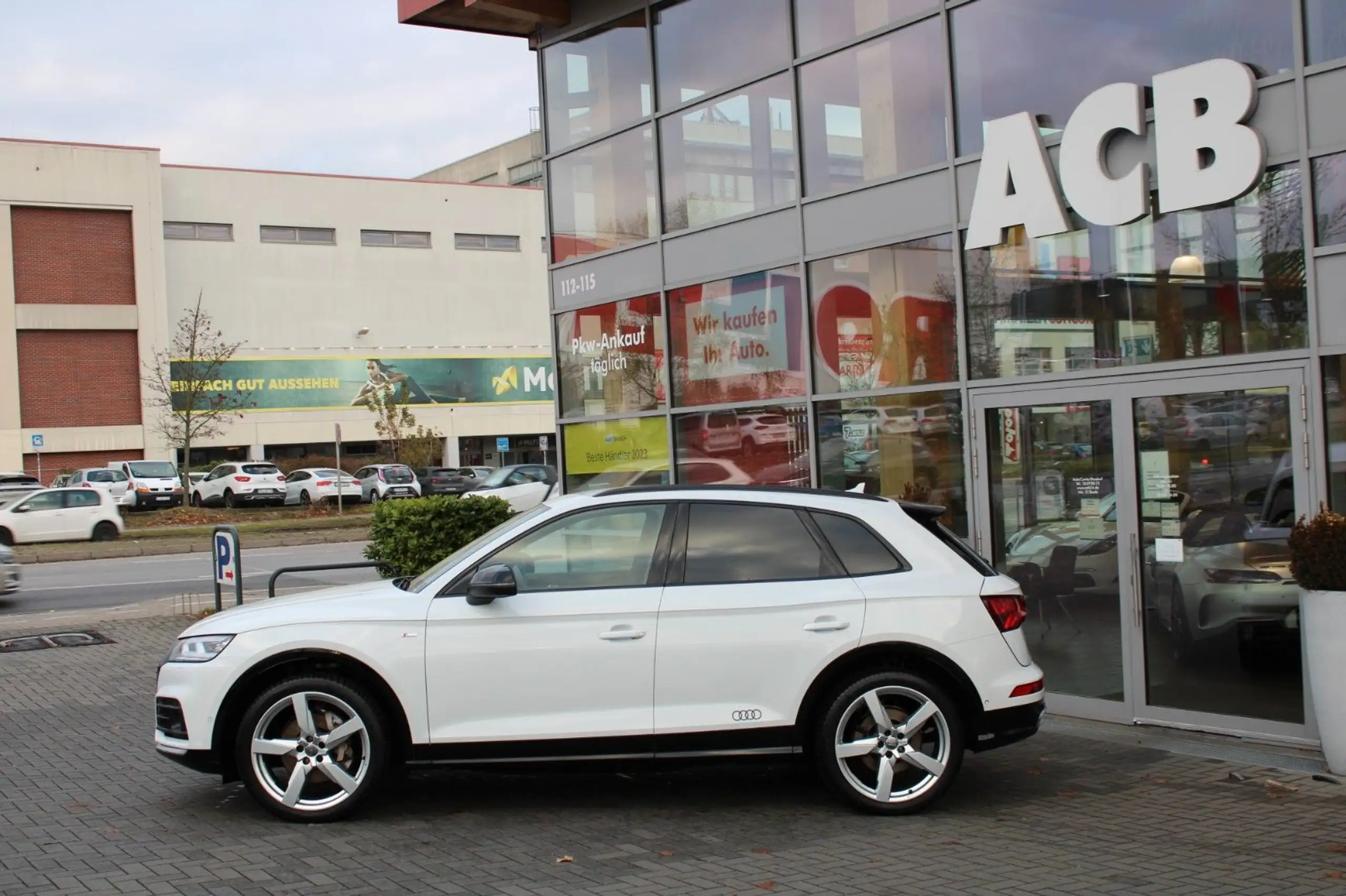 Audi - Q5