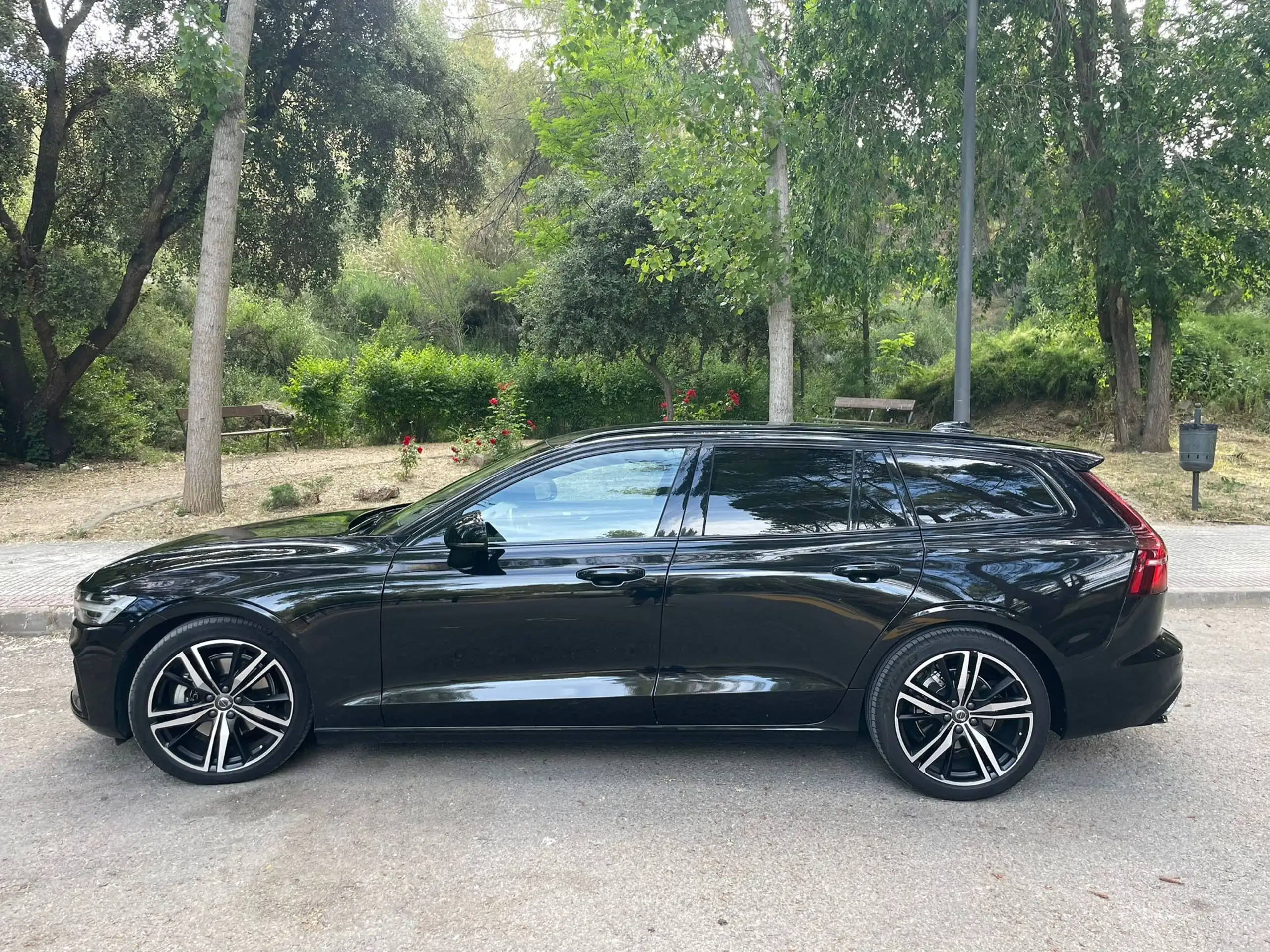 Volvo - V60