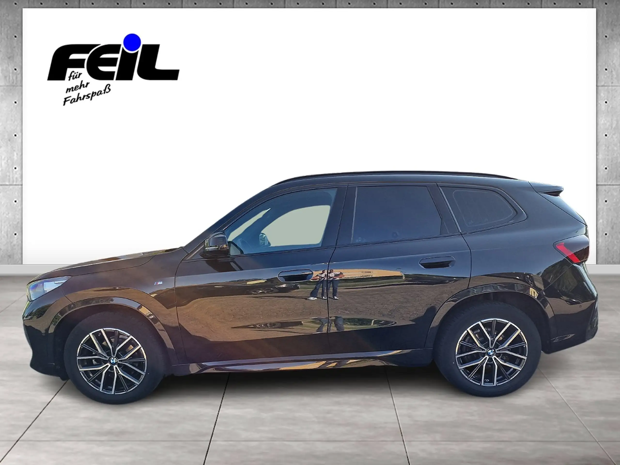 BMW - X1