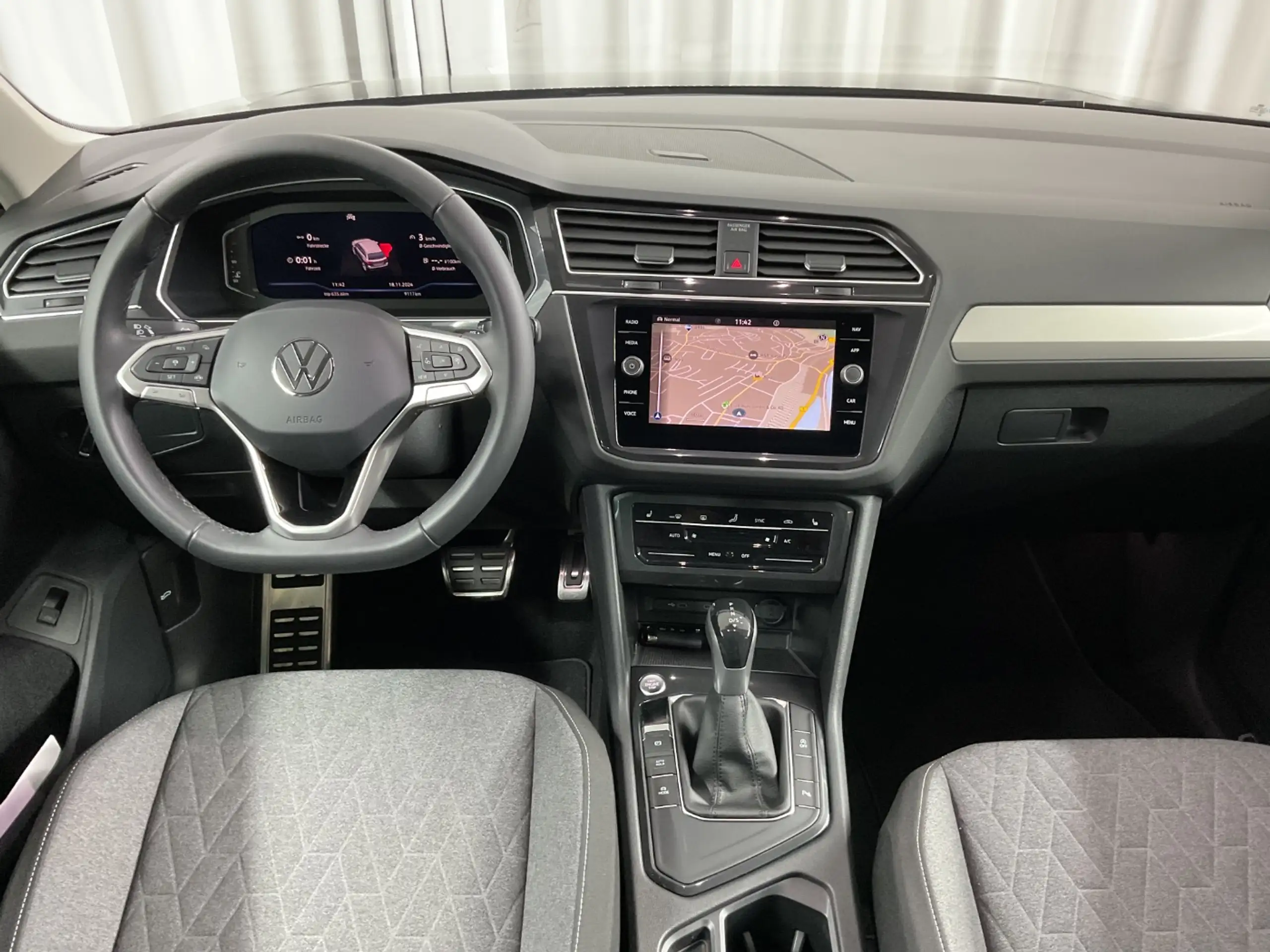 Volkswagen - Tiguan