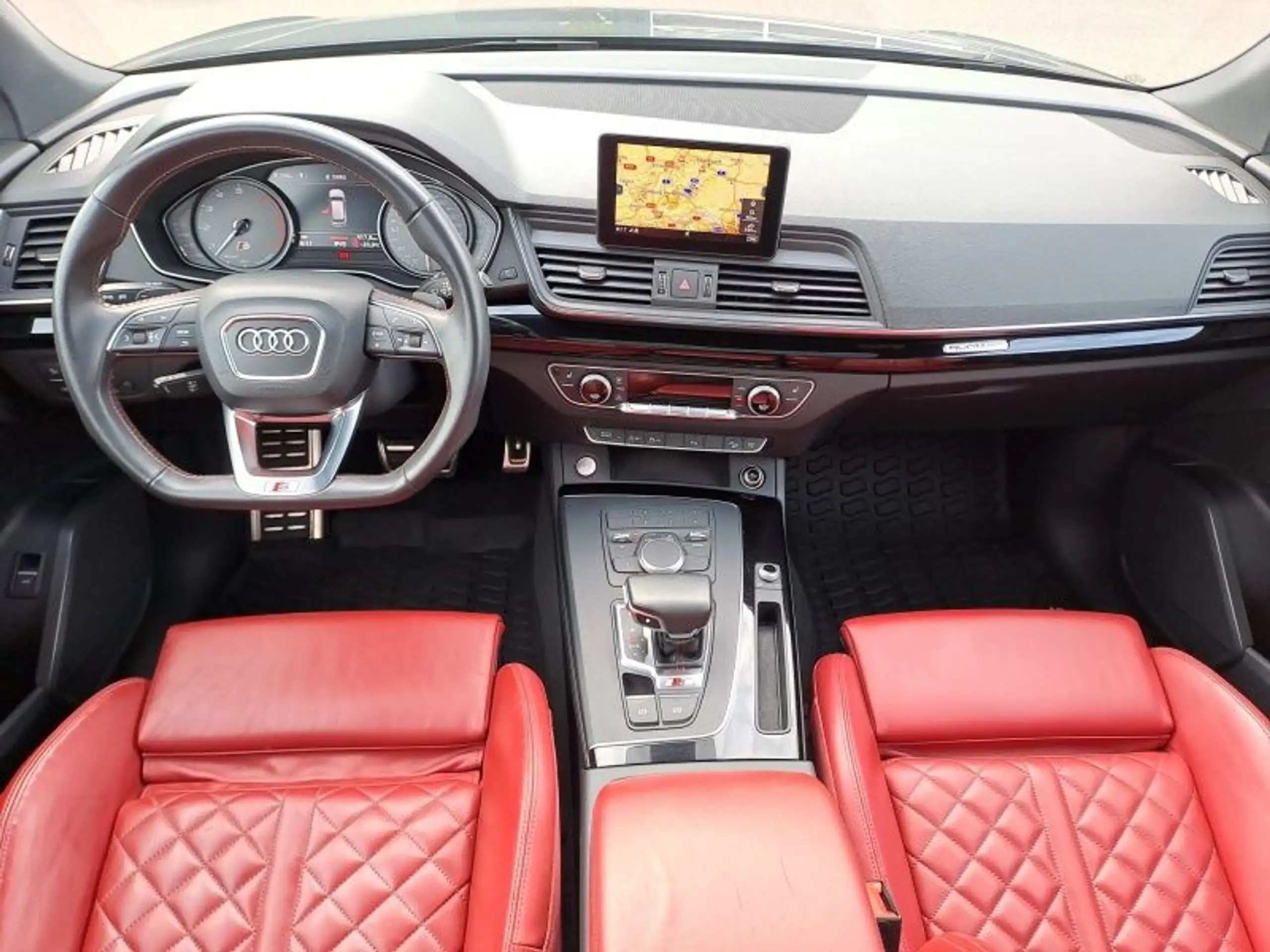 Audi - SQ5