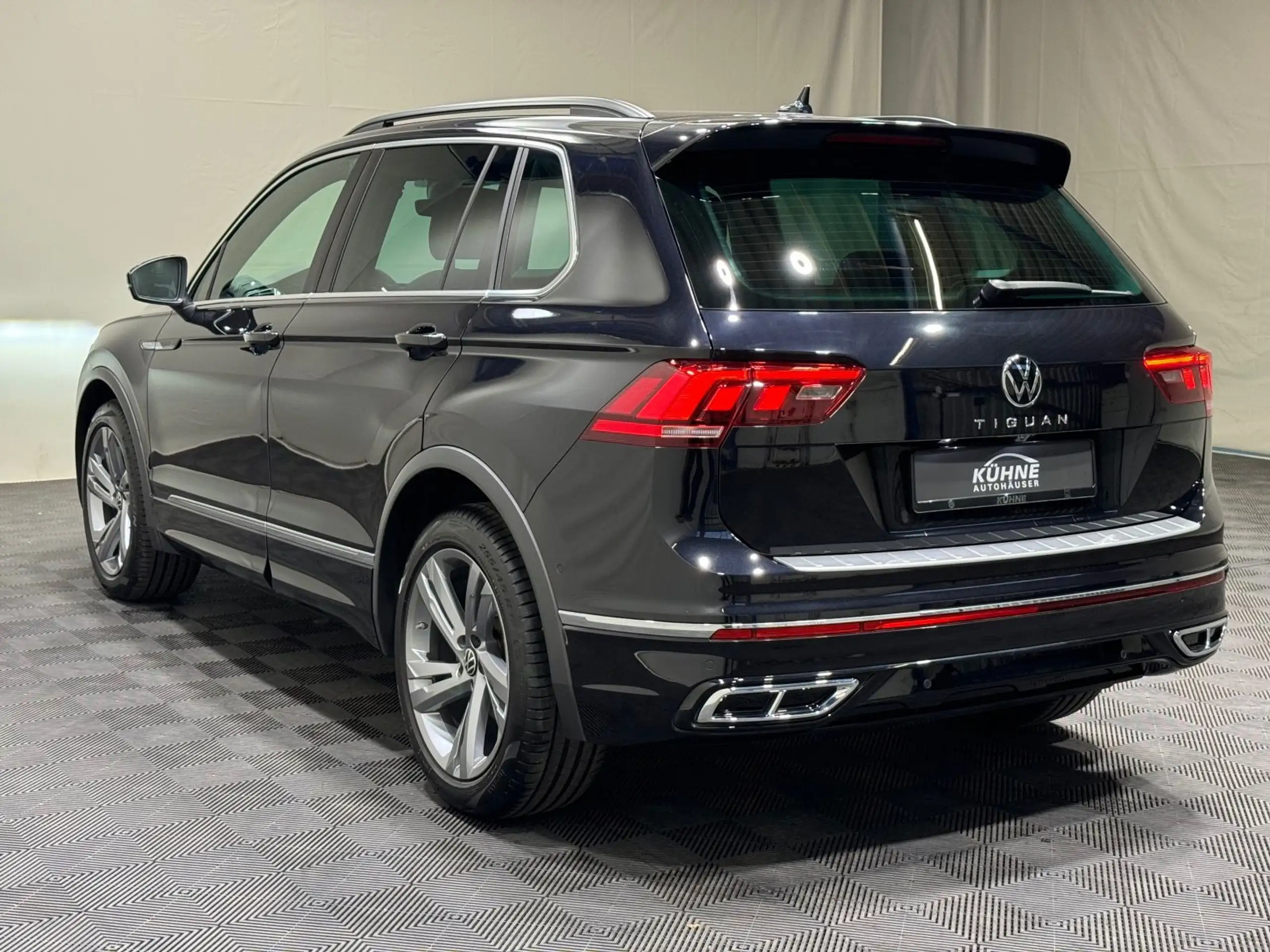 Volkswagen - Tiguan