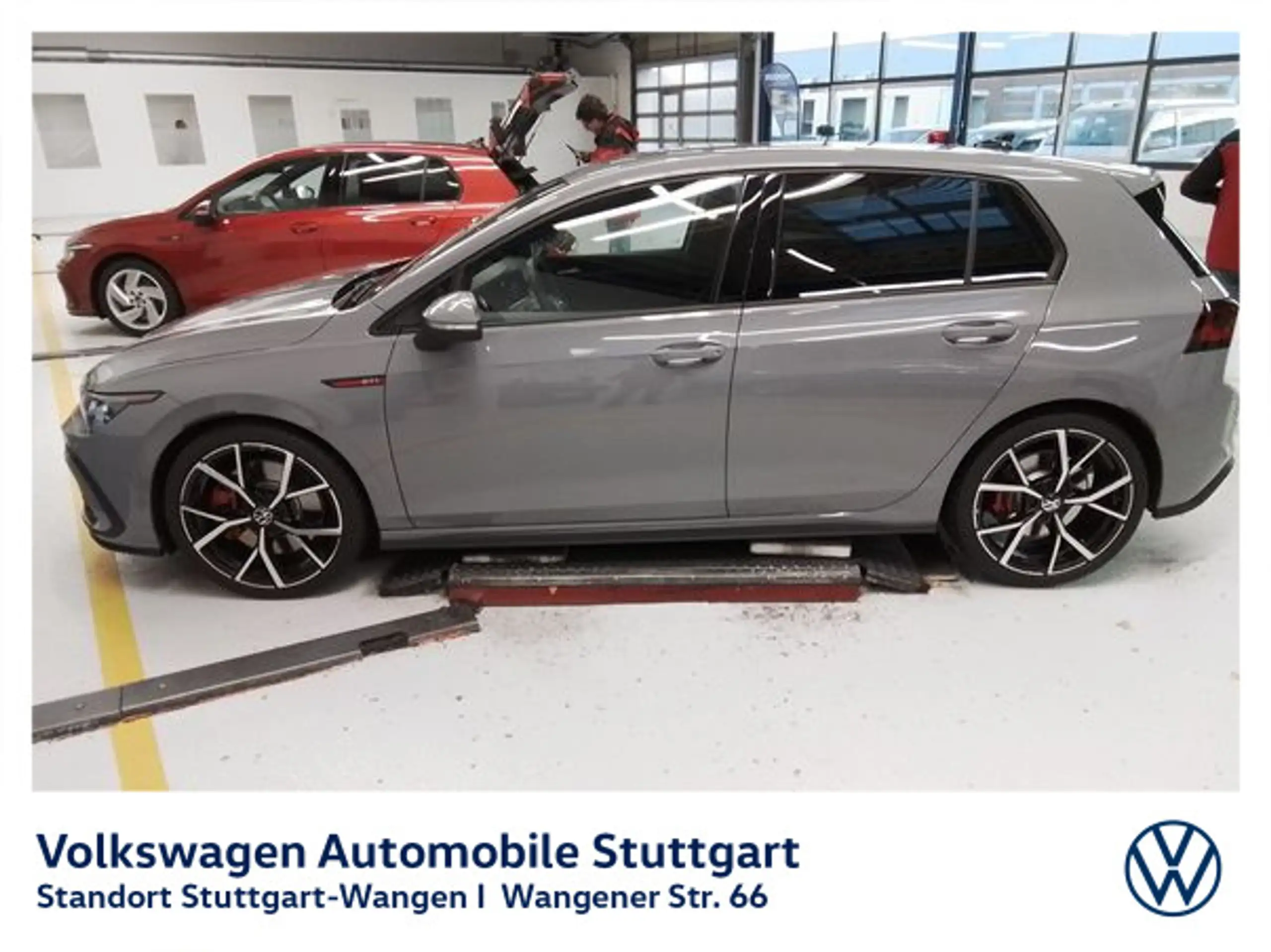 Volkswagen - Golf GTI