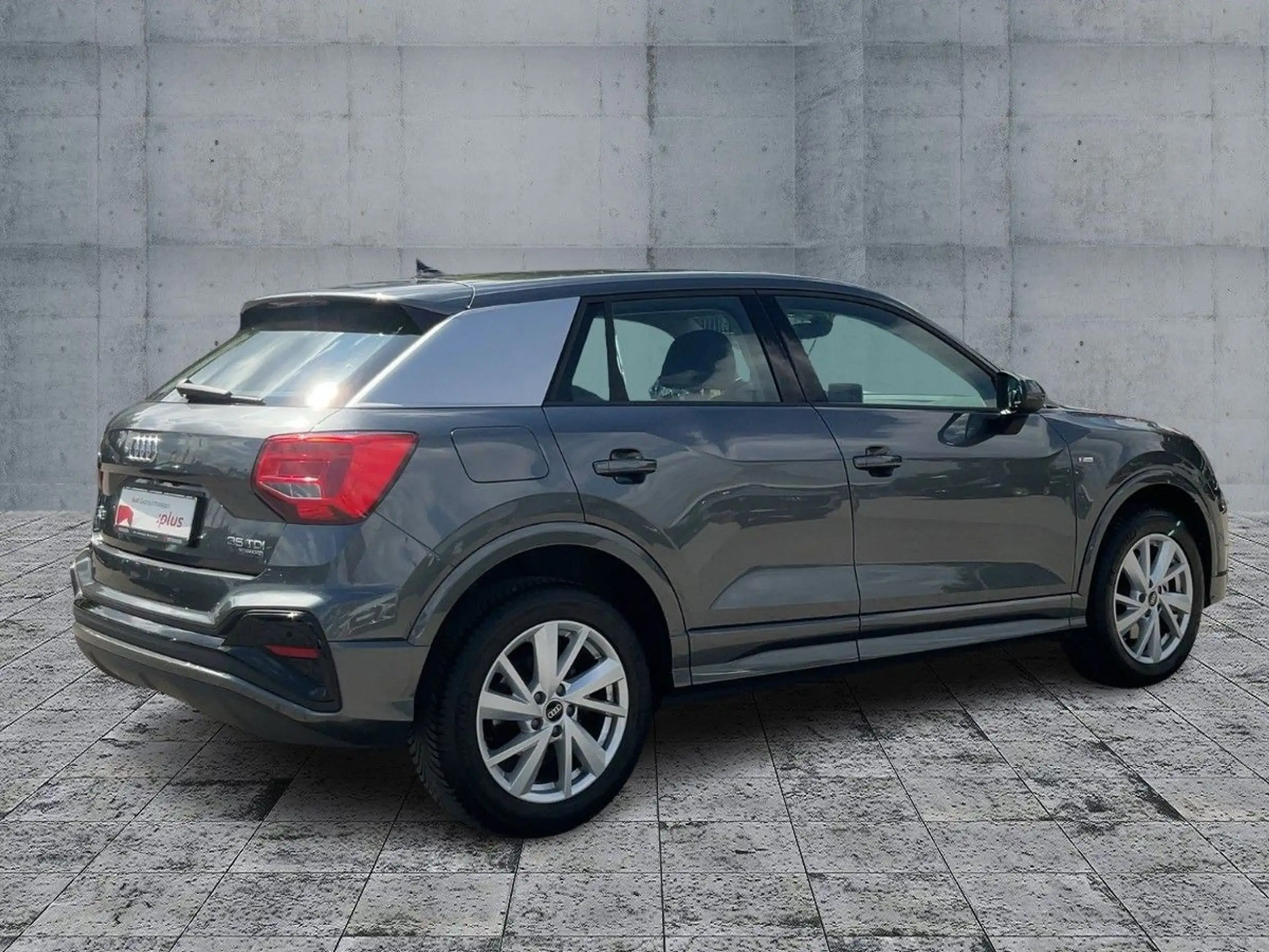 Audi - Q2