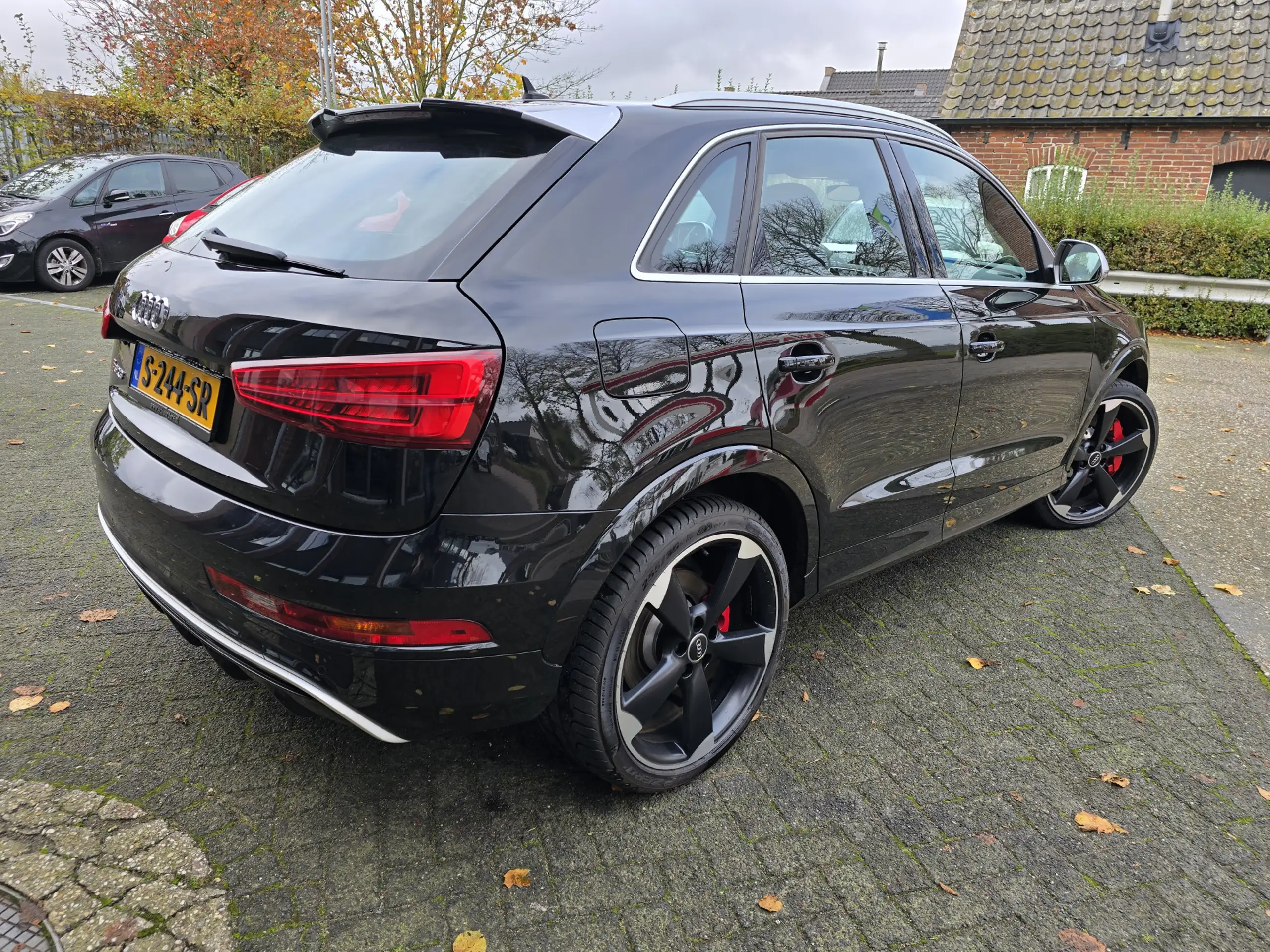 Audi - RS Q3