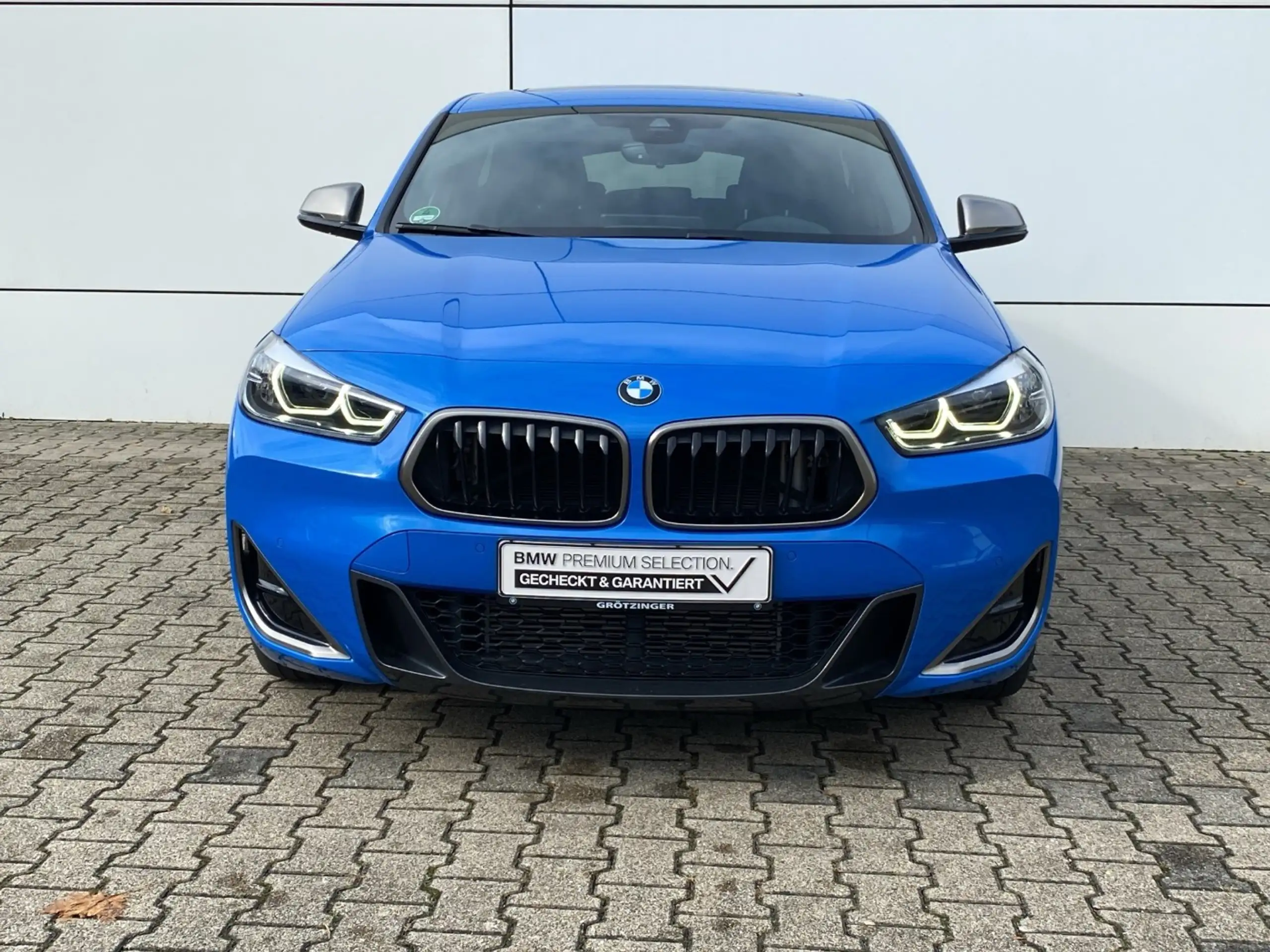 BMW - X2