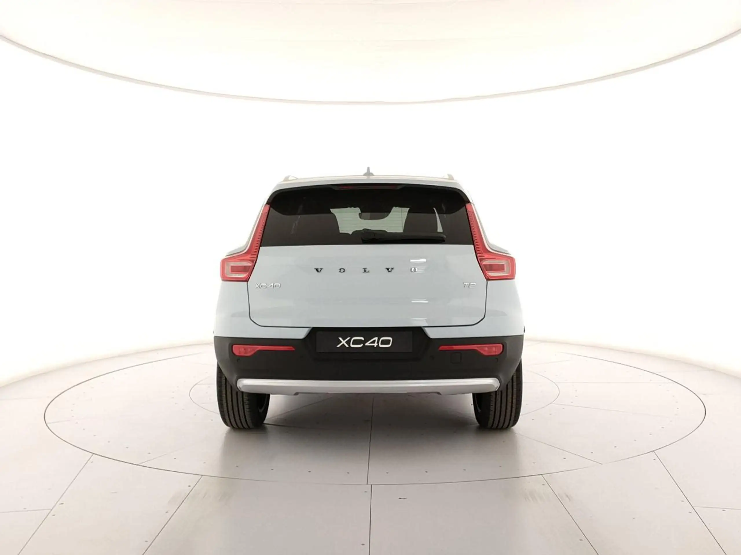 Volvo - XC40