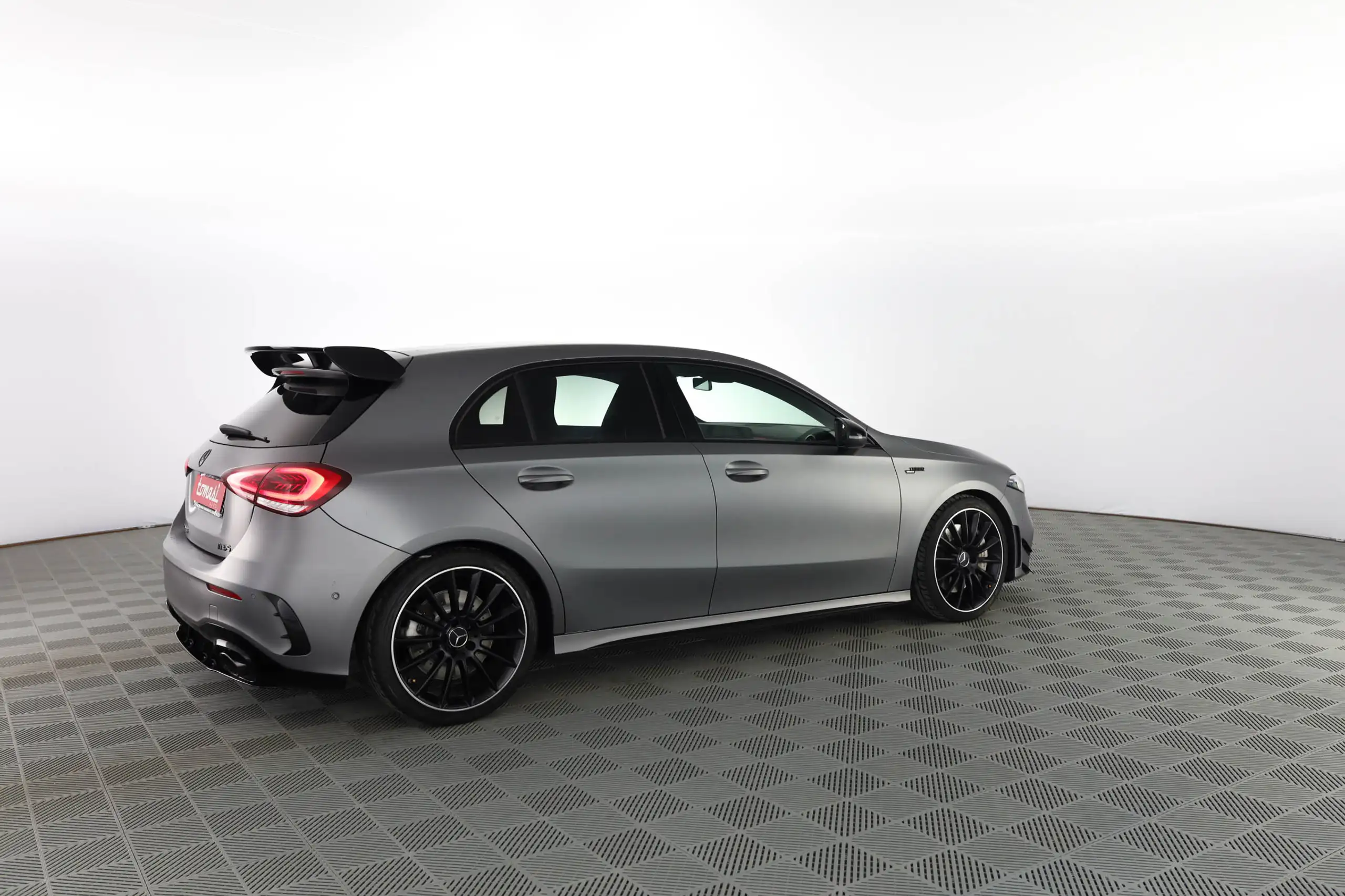 Mercedes-Benz - A 35 AMG