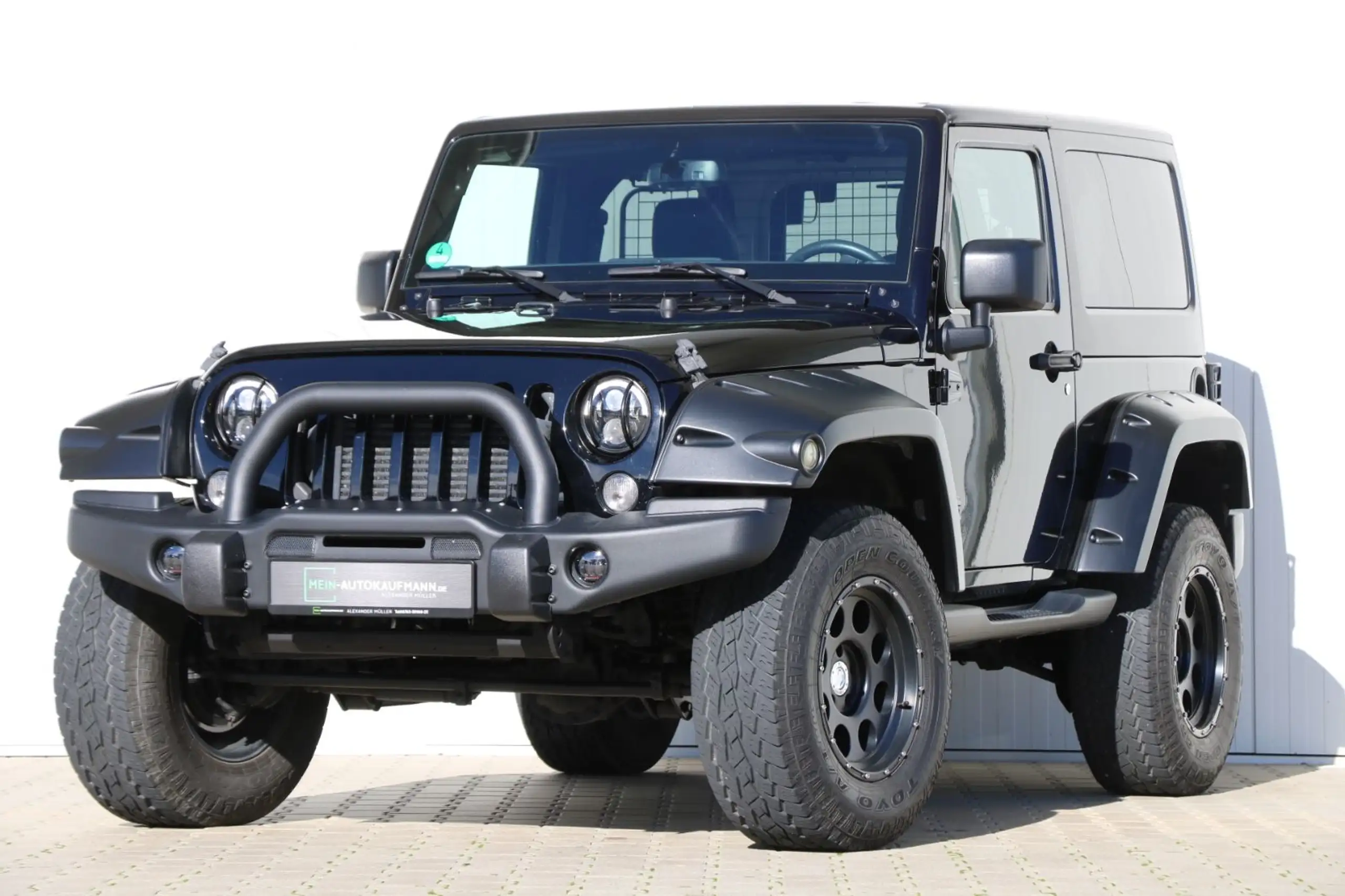 Jeep - Wrangler