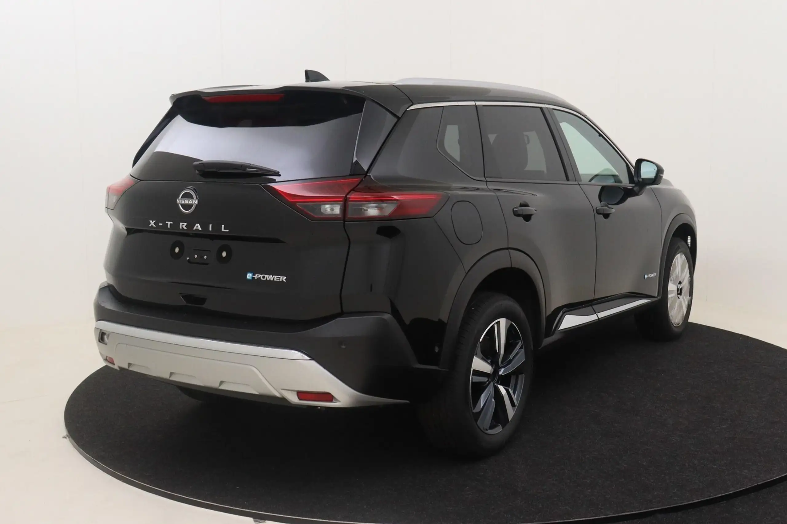 Nissan - X-Trail