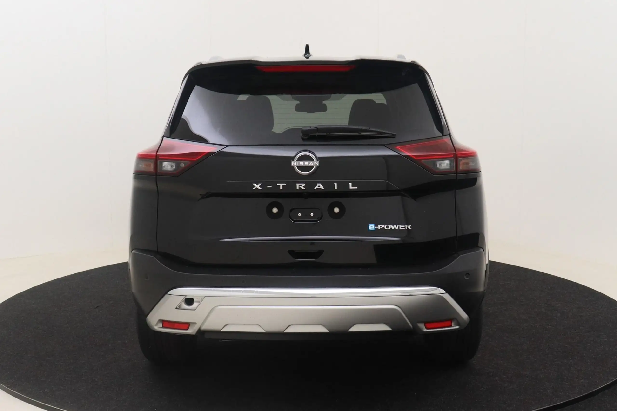 Nissan - X-Trail