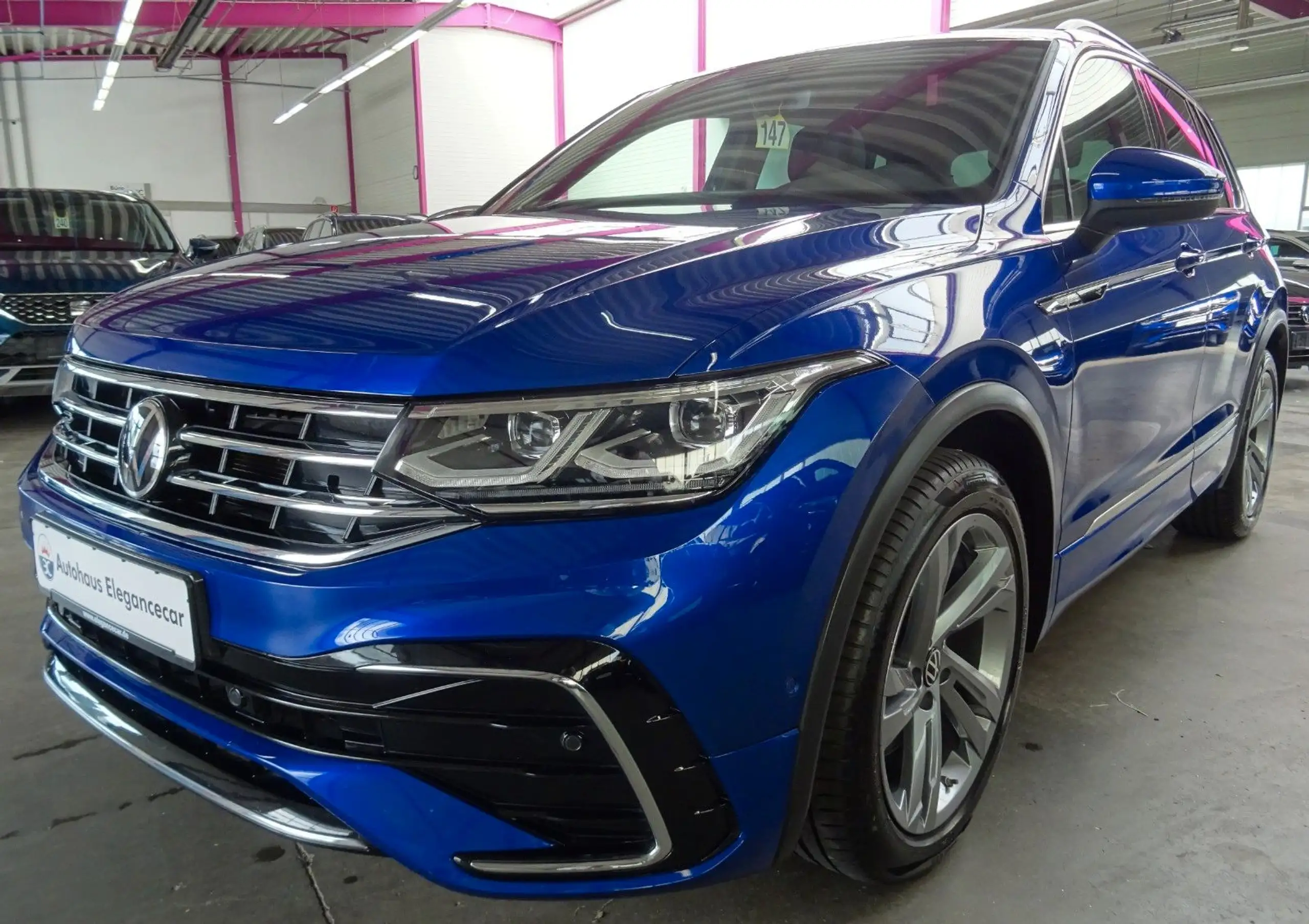 Volkswagen - Tiguan