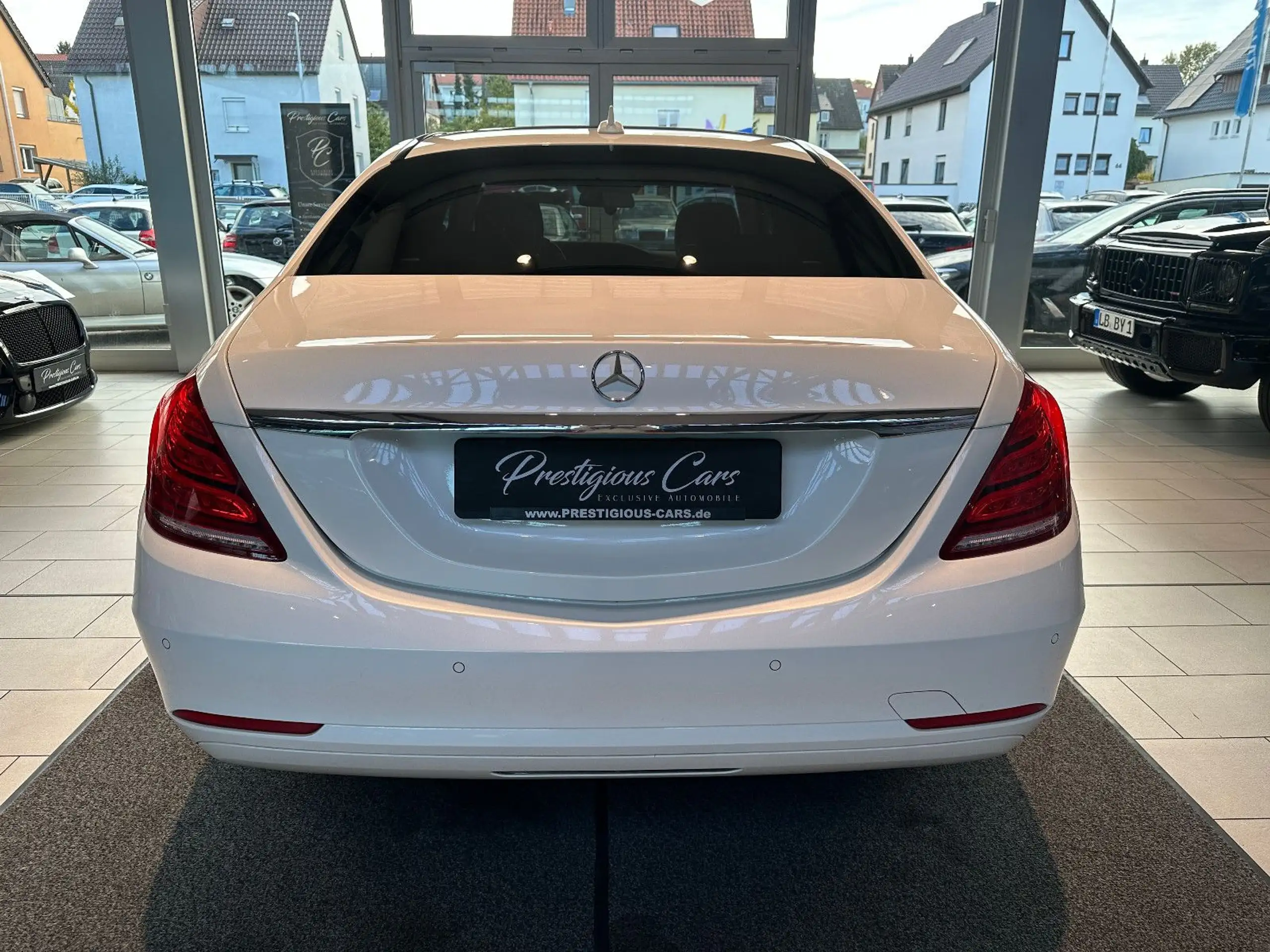 Mercedes-Benz - S 350