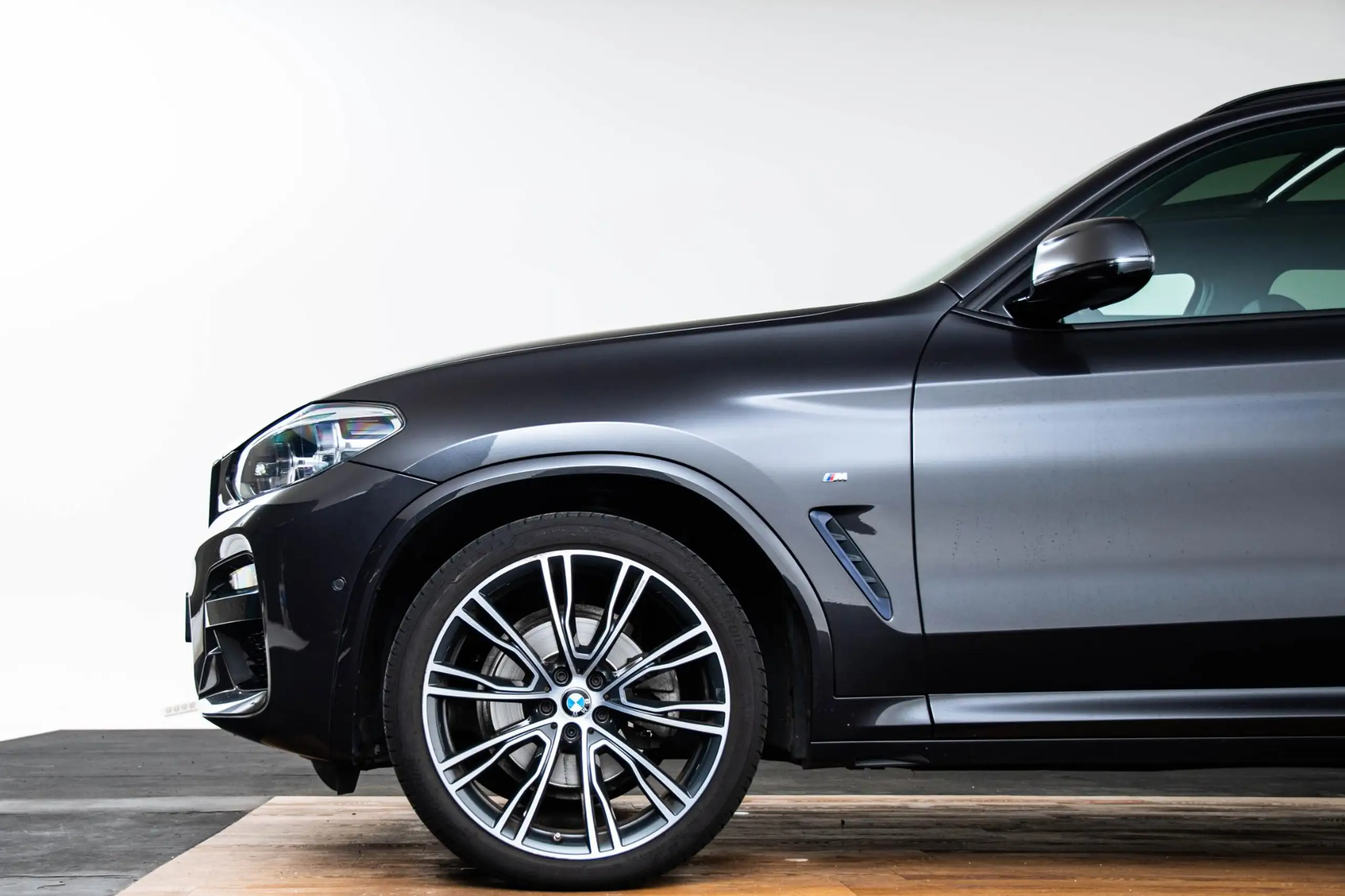 BMW - X3