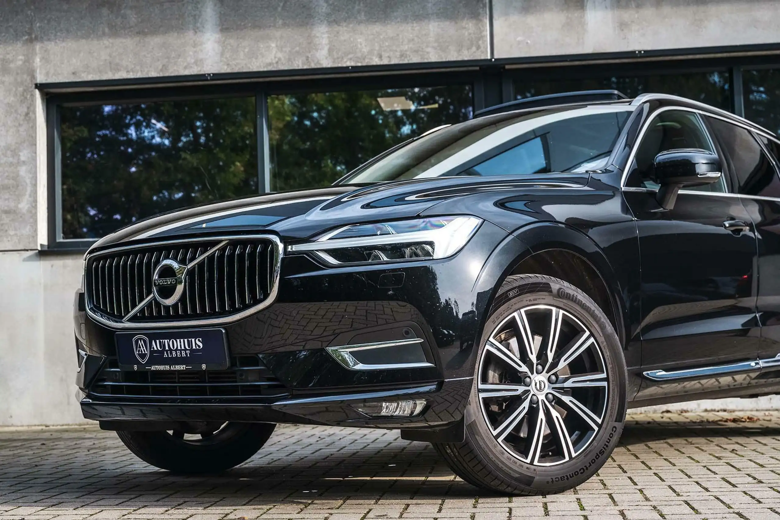 Volvo - XC60